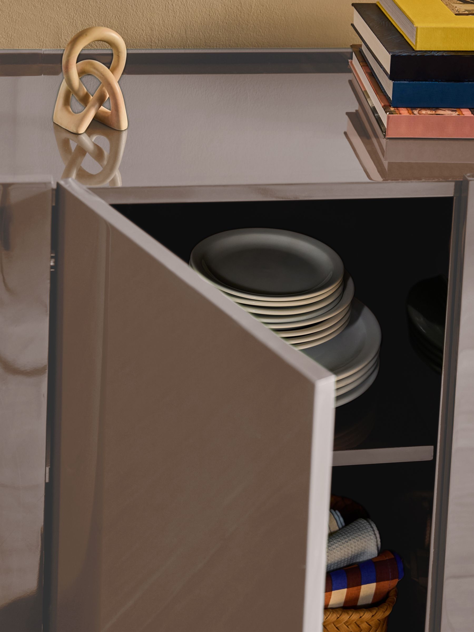 Kain Small Sideboard in Mushroom Grey Gloss - Image 3 of 5