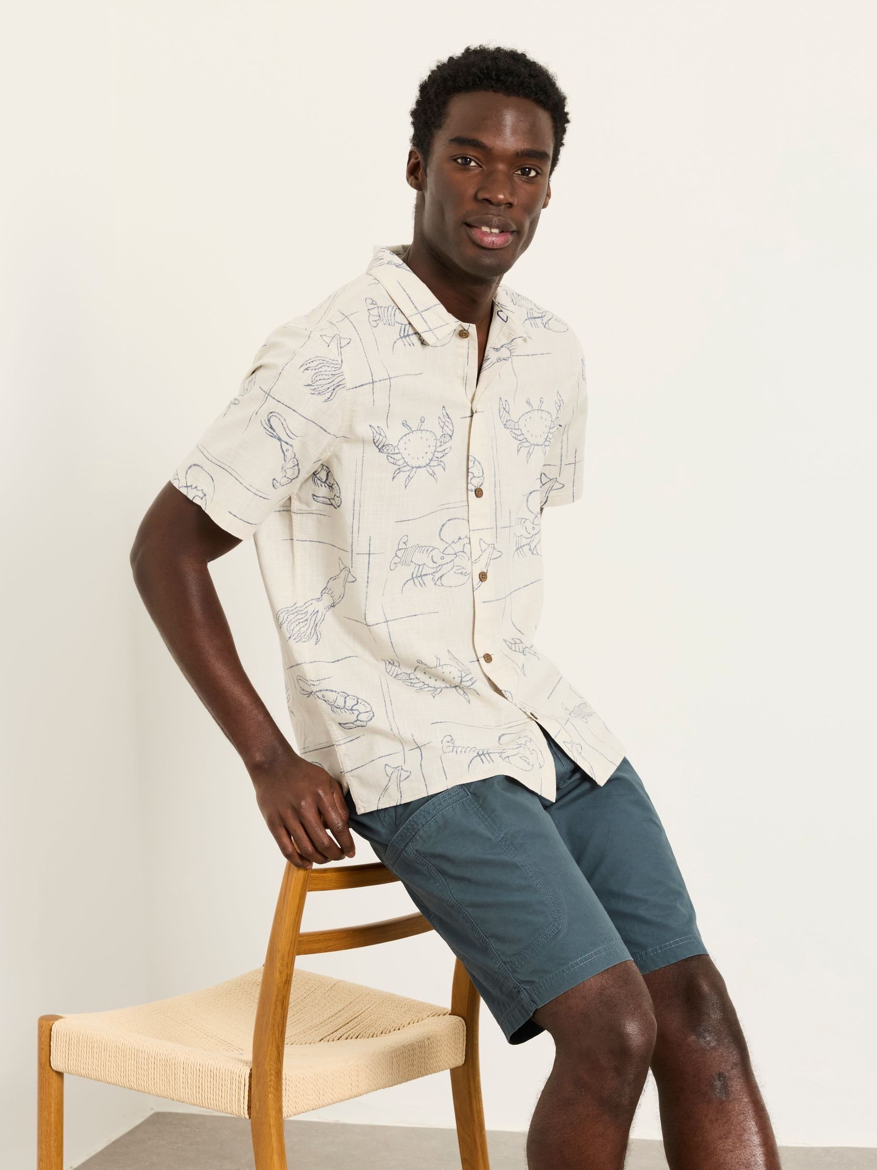 Burley Dark Teal Blue Lightweight Cargo Shorts - Image 4 of 5