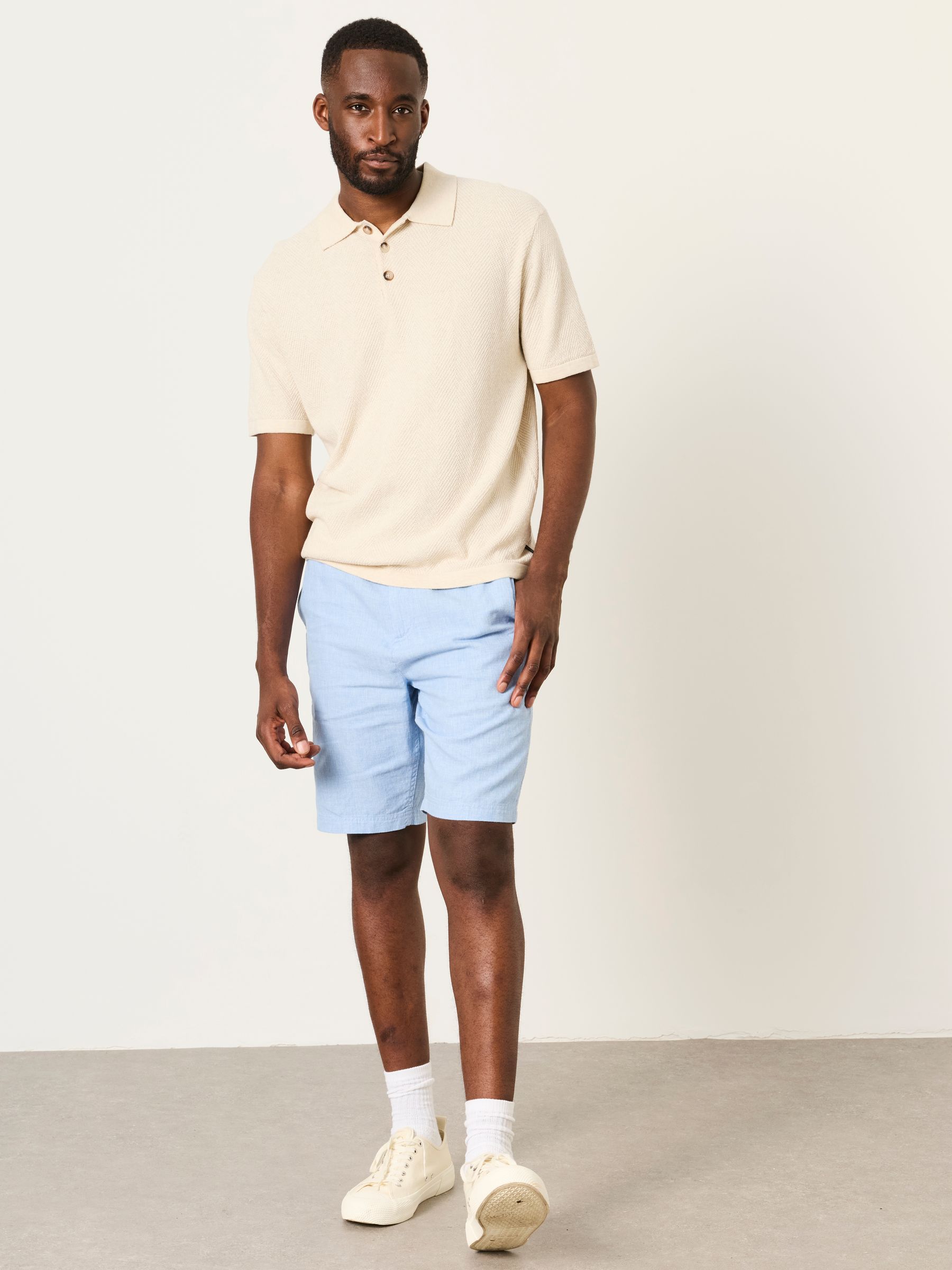 Salcombe Dusky Blue Linen Cotton Shorts - Image 3 of 6