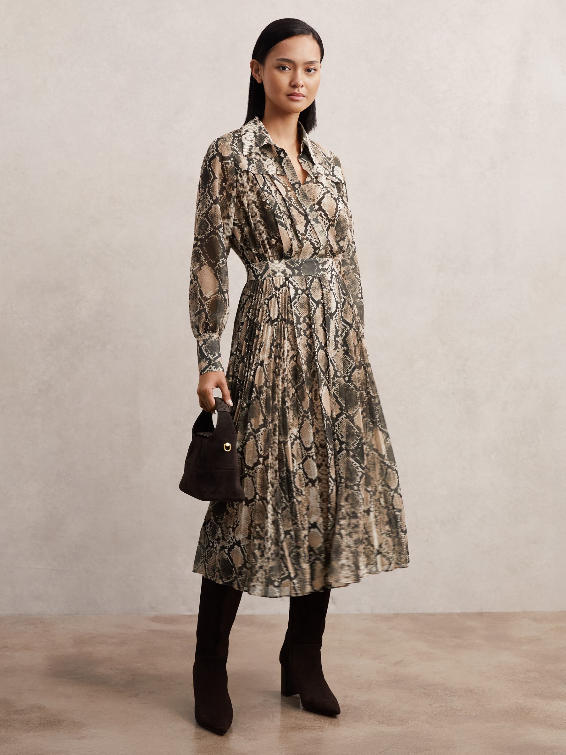 Dress in Neutral - Image 4 of 6