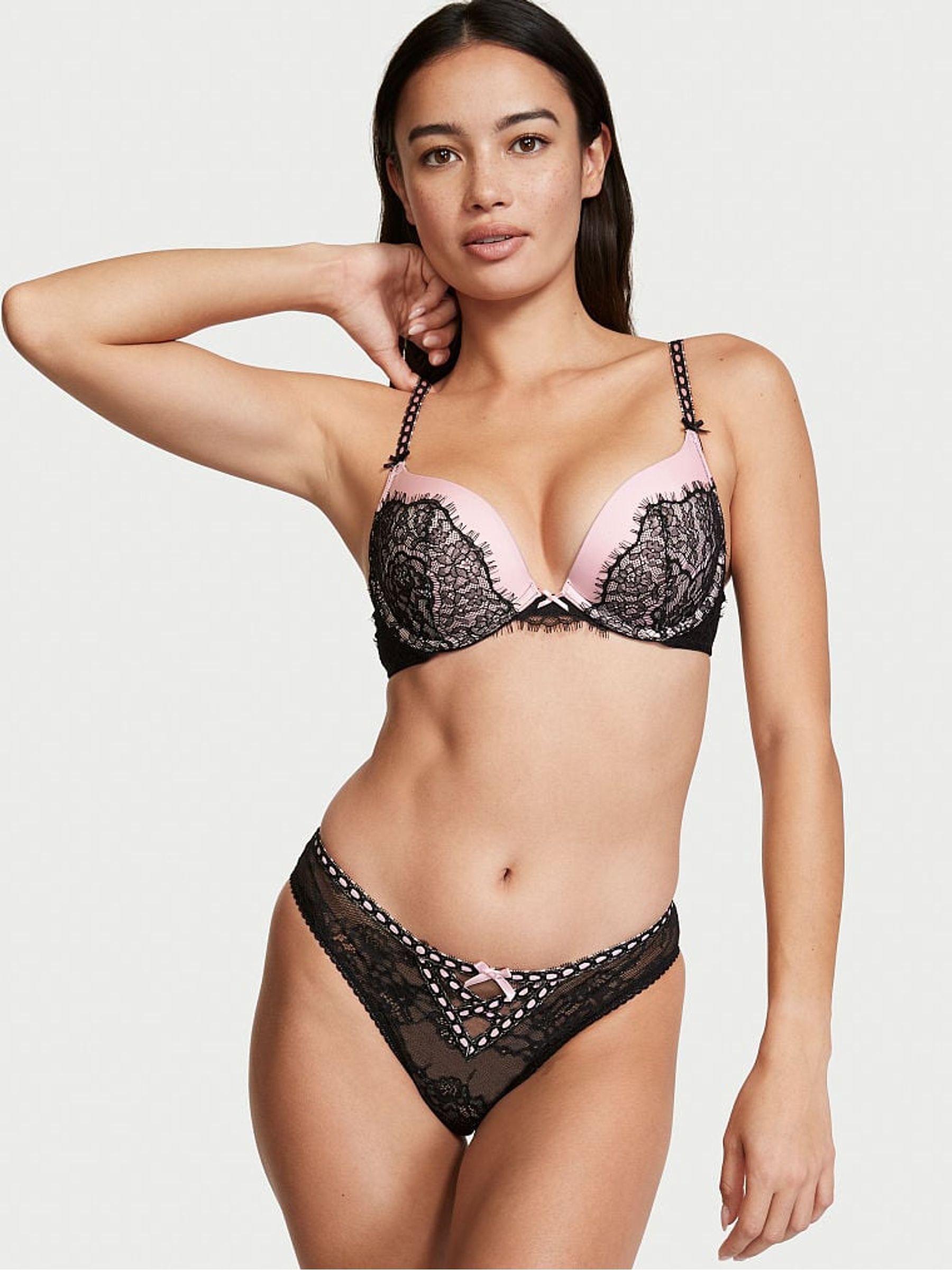 Black Padded Lace Push Up Bra - Image 3 of 4