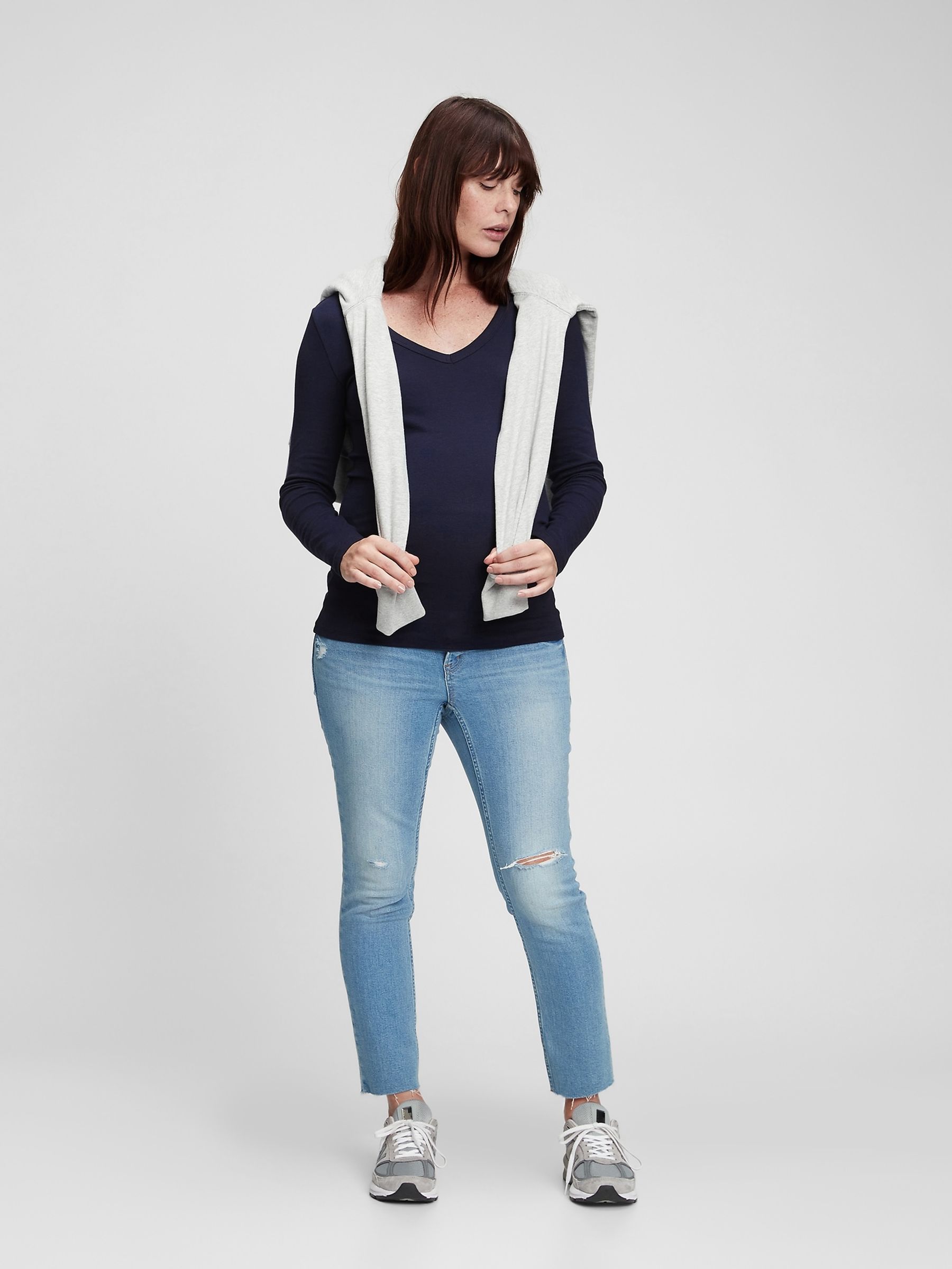 Navy Blue Maternity Modern Long Sleve V-Neck T-Shirt - Image 3 of 4