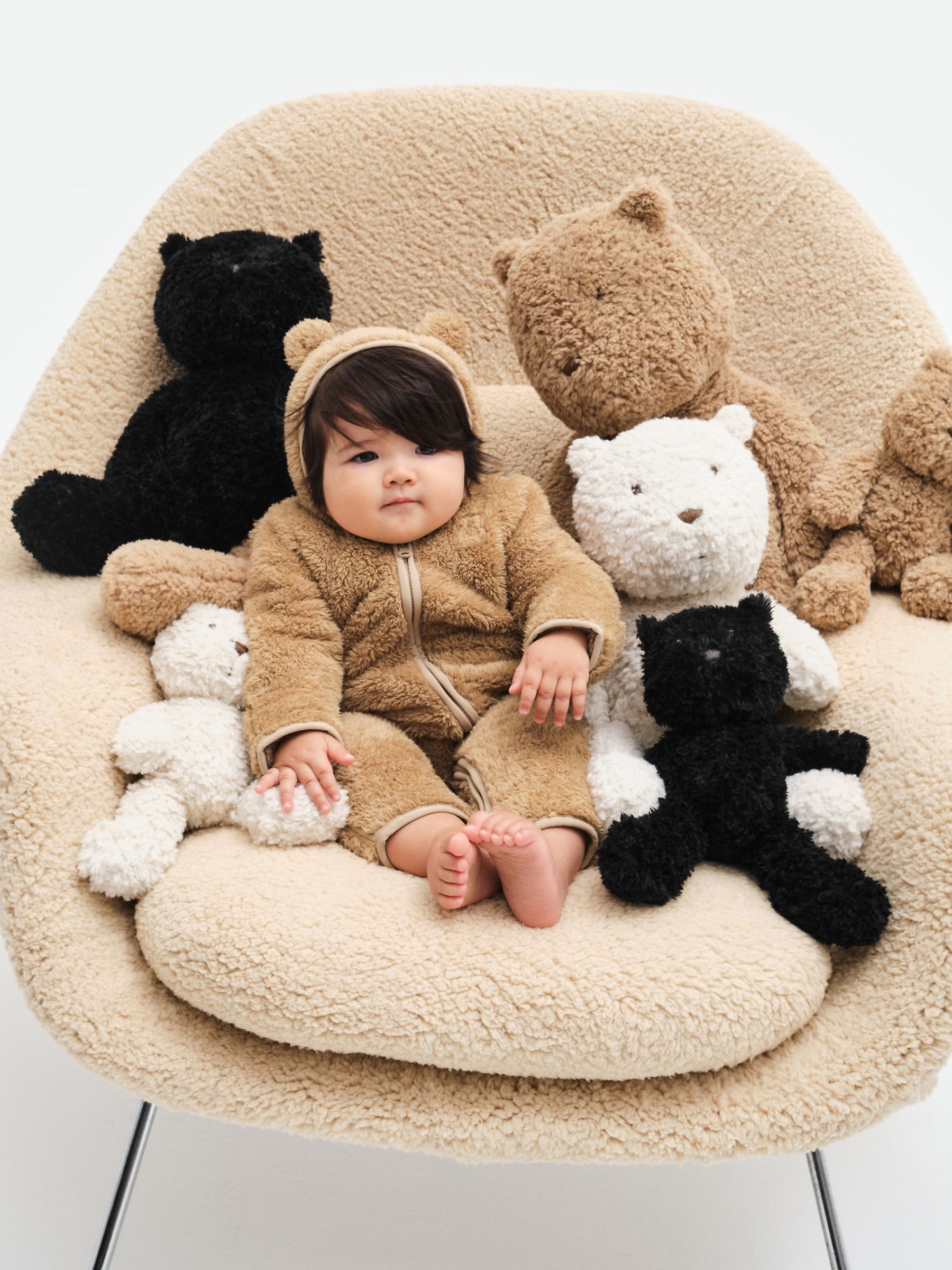 Brown Brannan Bear Medium Toy - Image 2 of 3