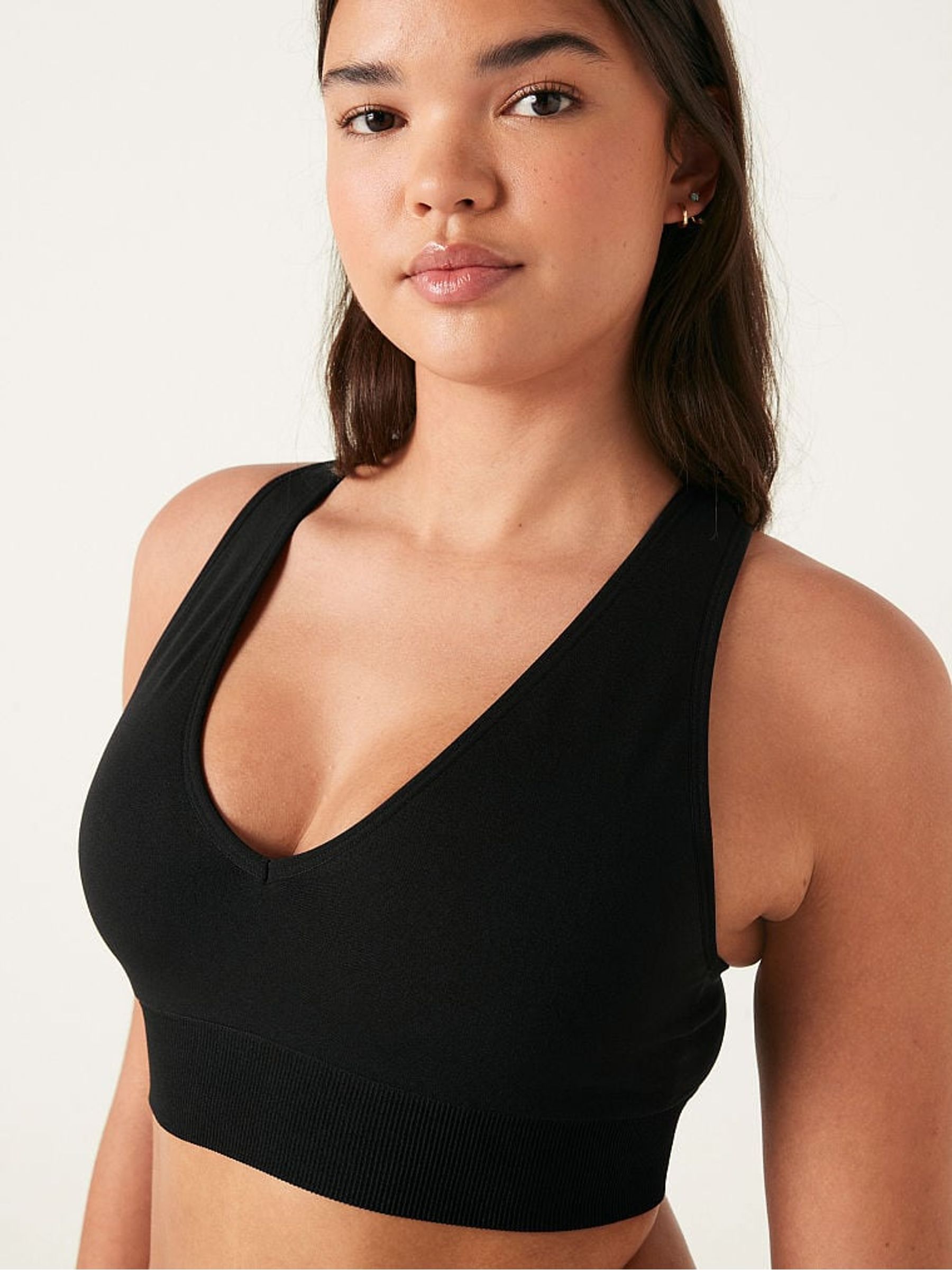 Pure Black Seamless Plunge Bralette - Image 3 of 4