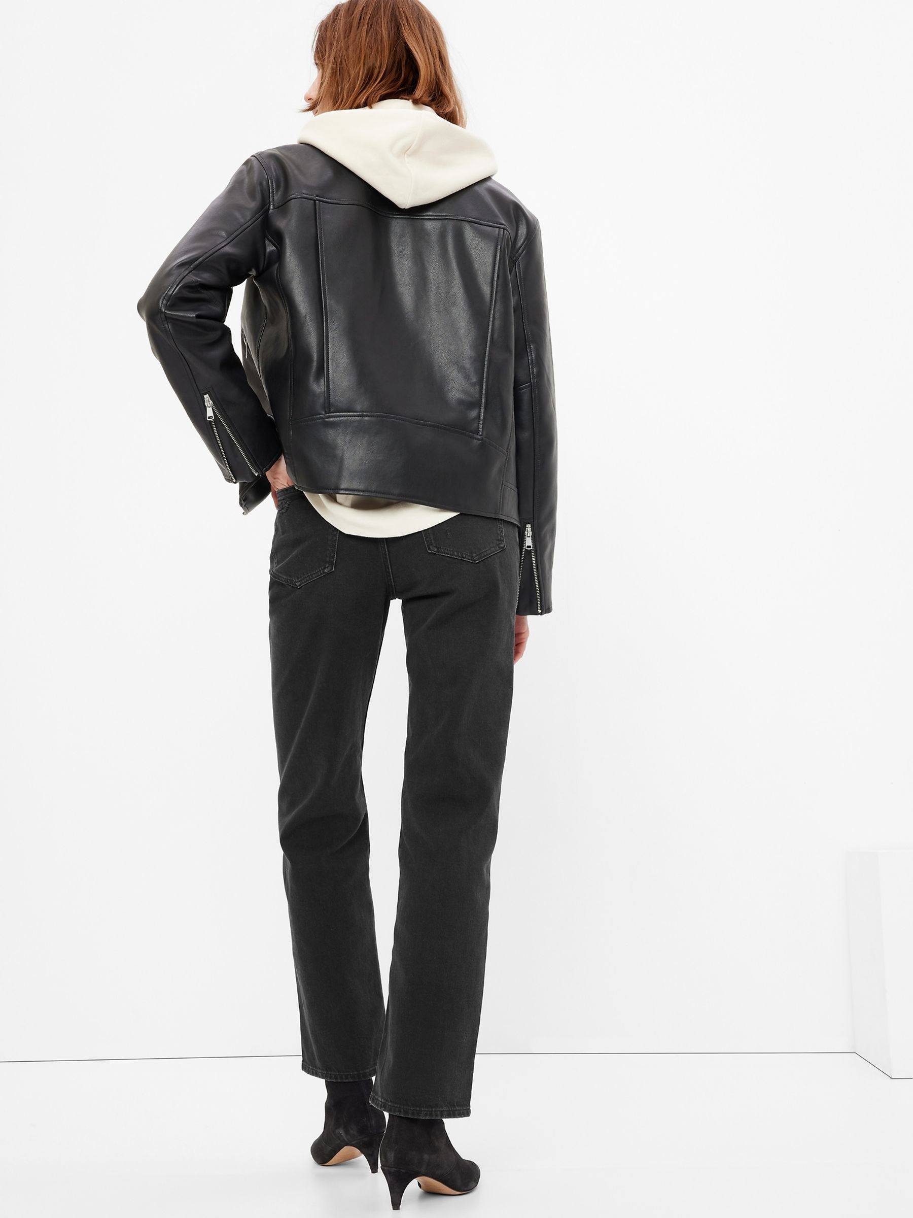 Black High Waisted Organic Cotton '90s Loose Fit Jeans - Image 2 of 6