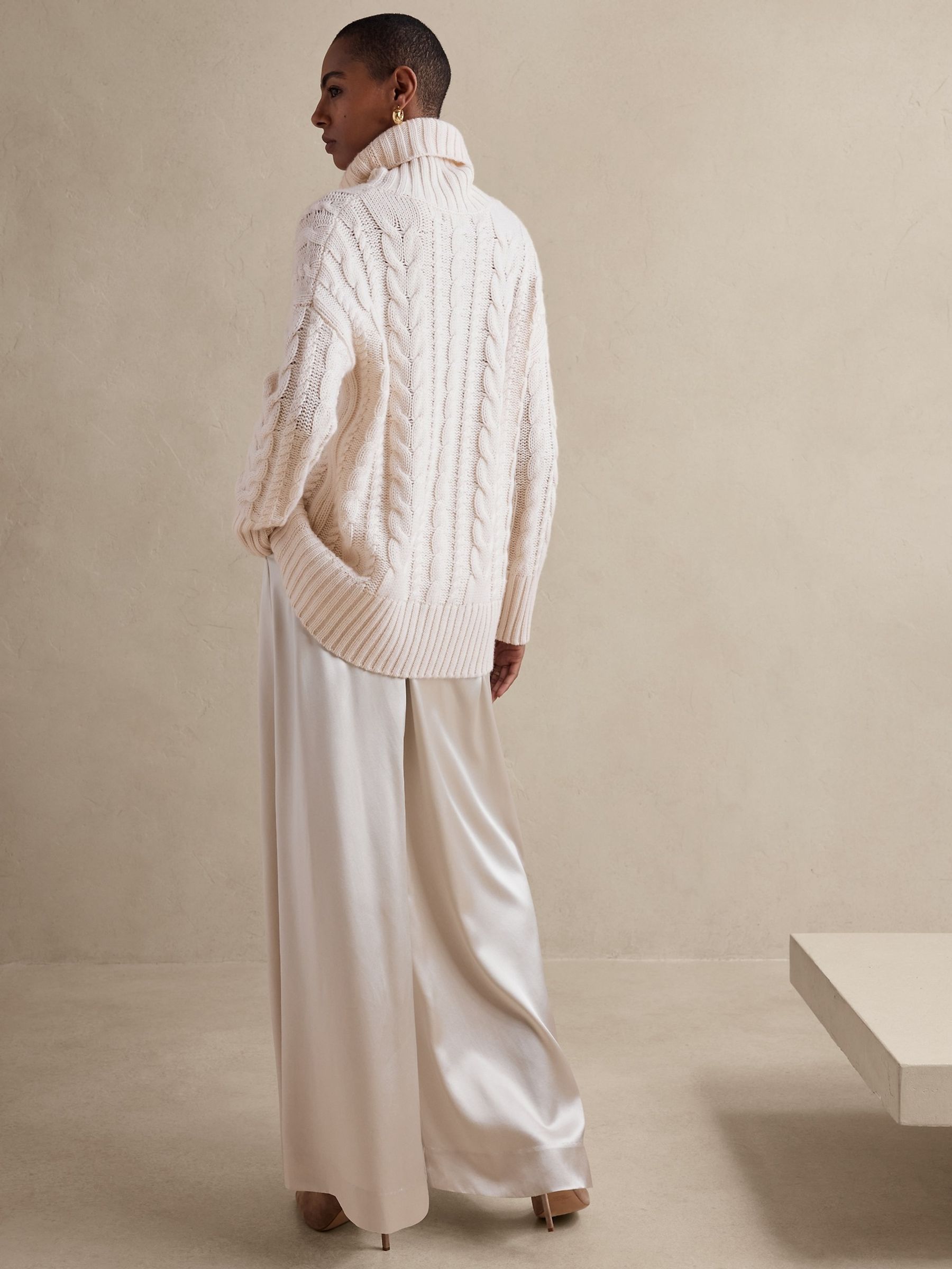 Banana Republic Cream Breton Merino-Cashmere Jumper - Image 2 of 4
