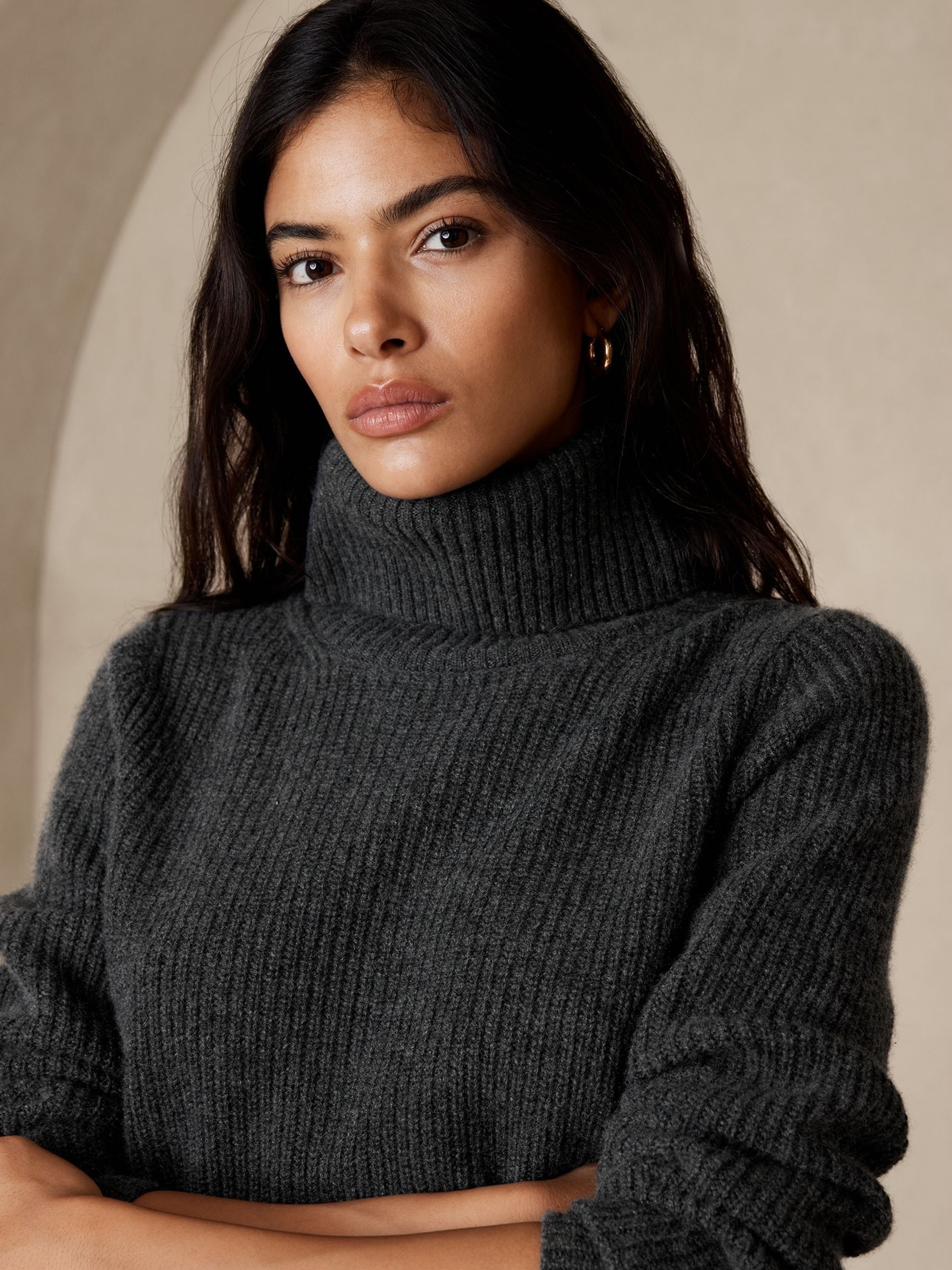 Banana Republic Grey Chiara Cashmere Turtleneck Jumper - Image 3 of 4