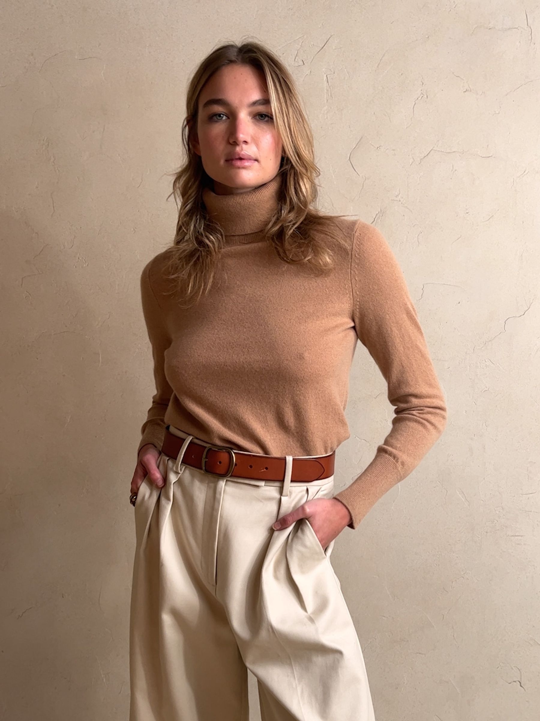 Banana Republic Beige Micaela Cashmere Turtleneck Jumper - Image 1 of 4