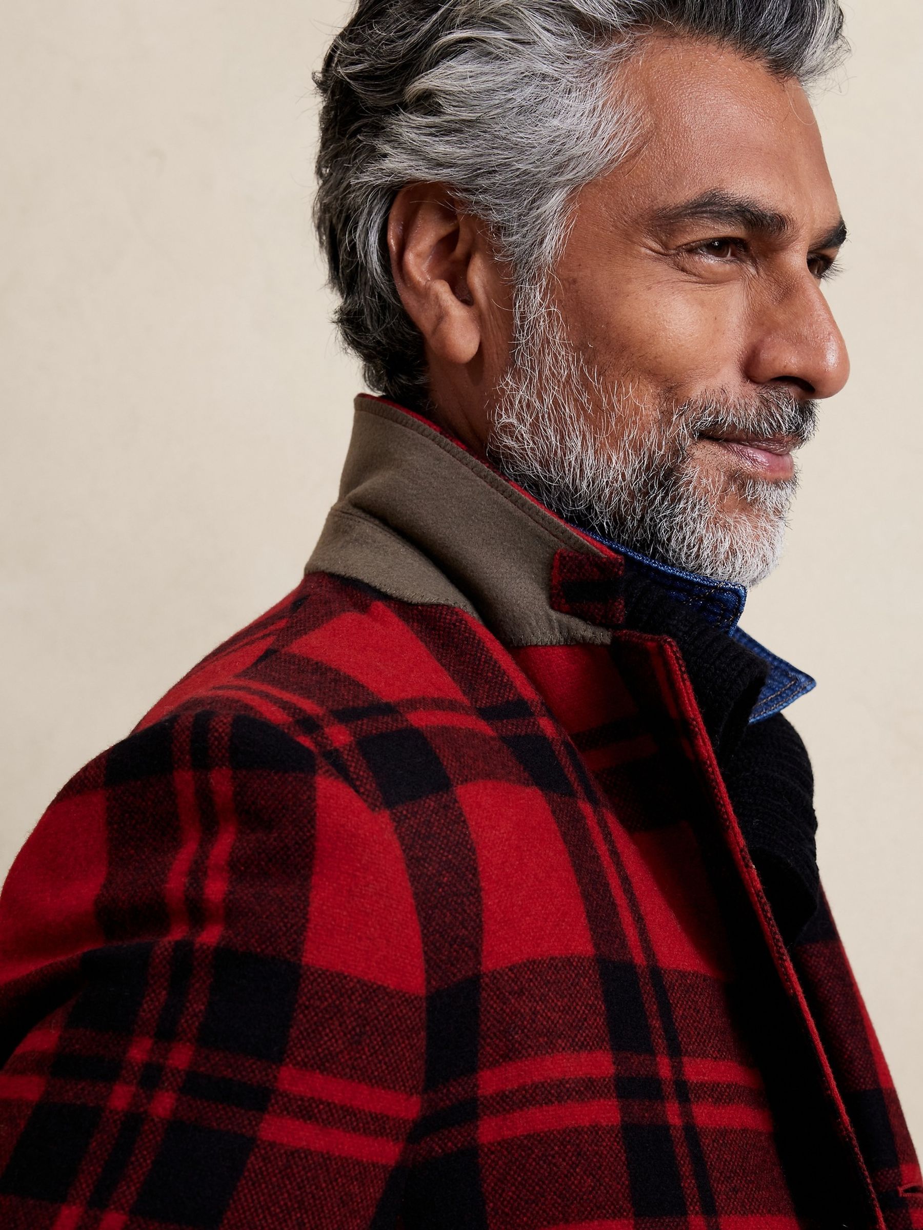 Banana Republic Red Val Plaid Suit Jacket - Image 4 of 5