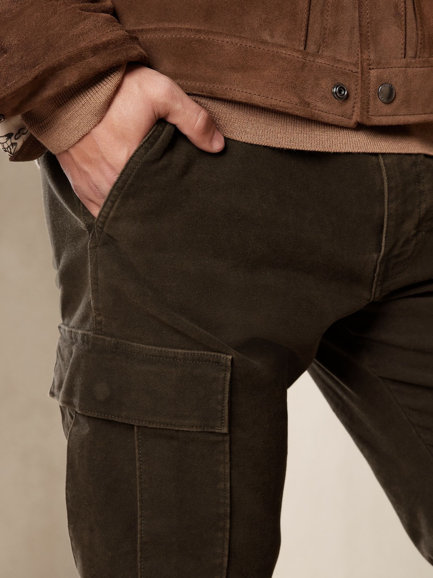 Banana Republic Green Brushed Traveler Cargo Trousers - Image 3 of 4