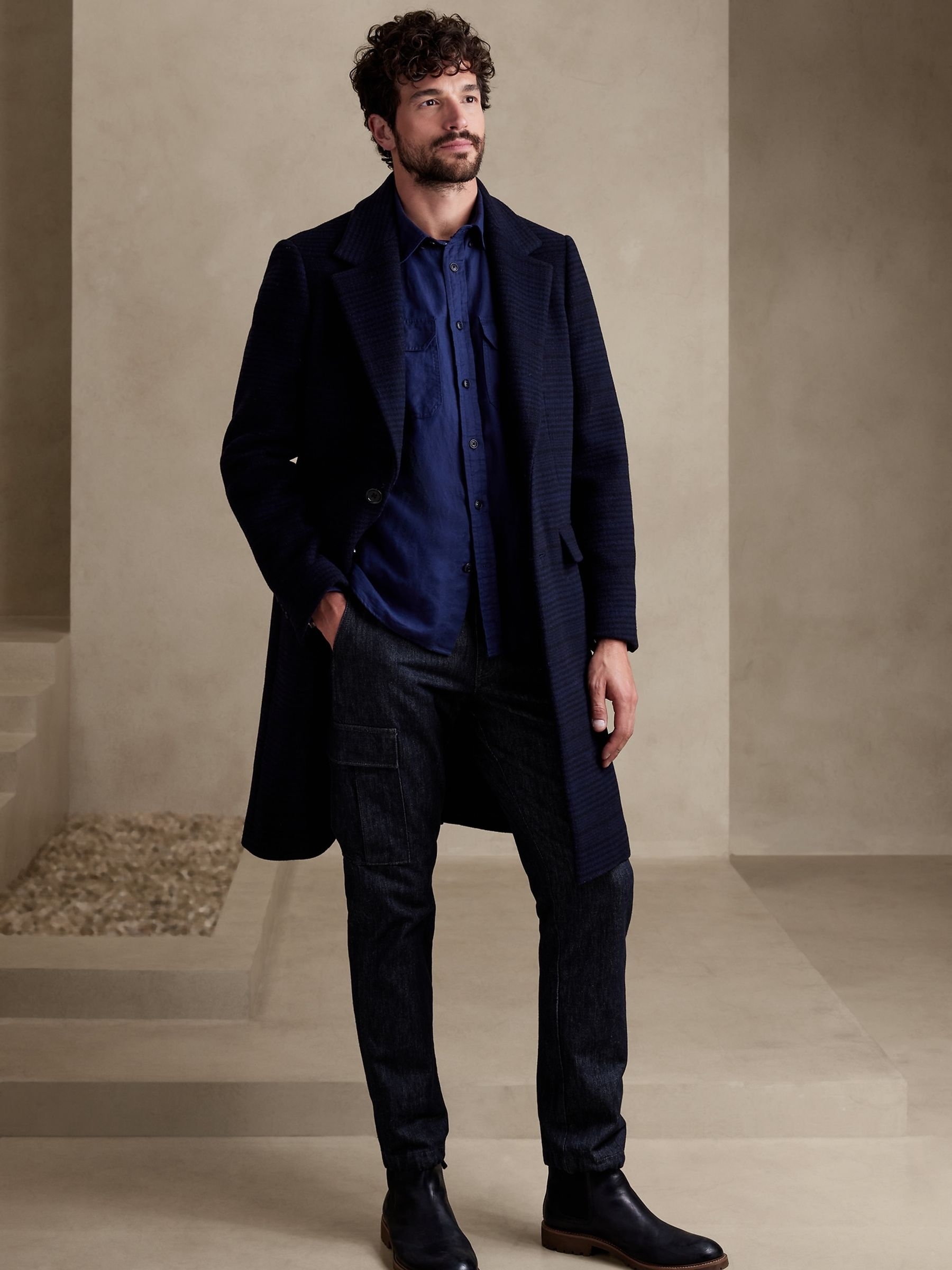Banana Republic Blue Tapered Denim Cargo trousers - Image 4 of 5