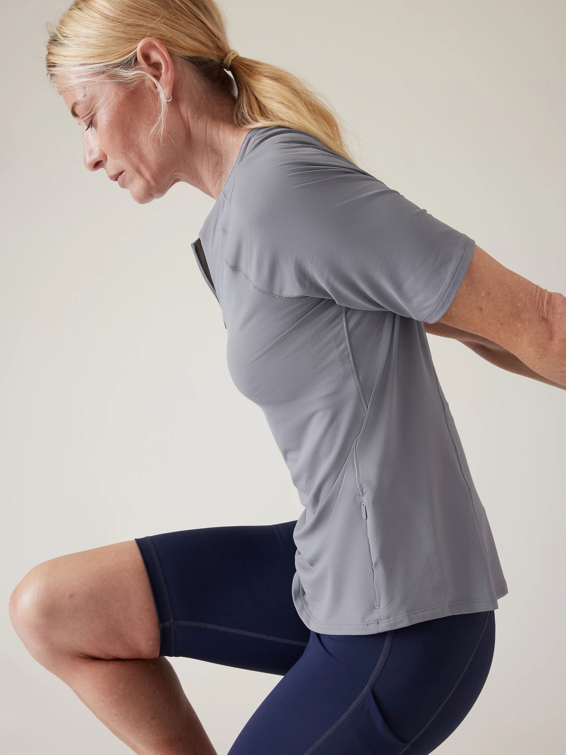 Athleta Grey Sunchaser 3/4 Sleeve T-Shirt - Image 4 of 4