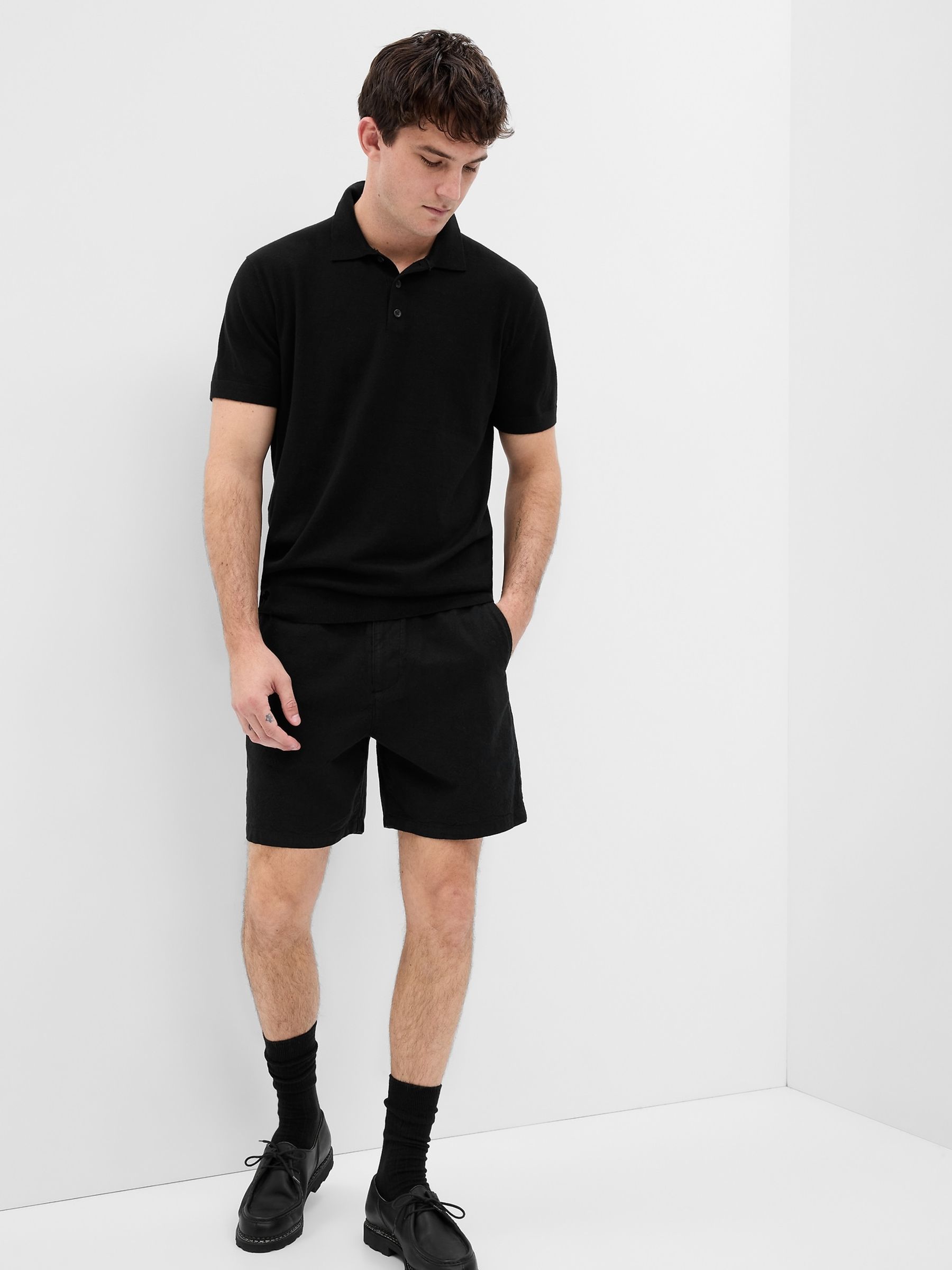 Black 7" Linen Cotton Shorts - Image 4 of 6