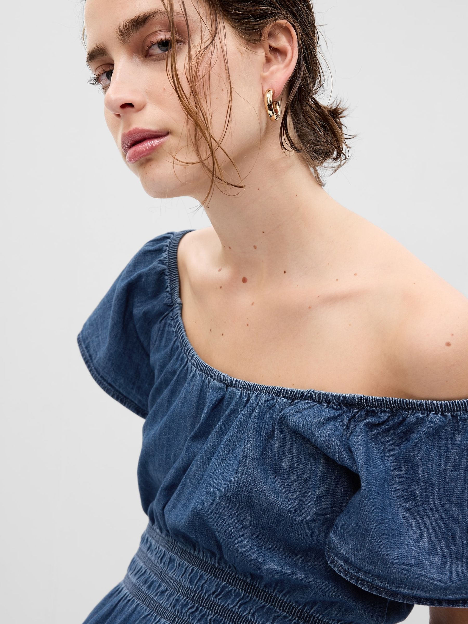 Denim Short Flutter Sleeve Tiered Round Neck Mini Dress - Image 4 of 6