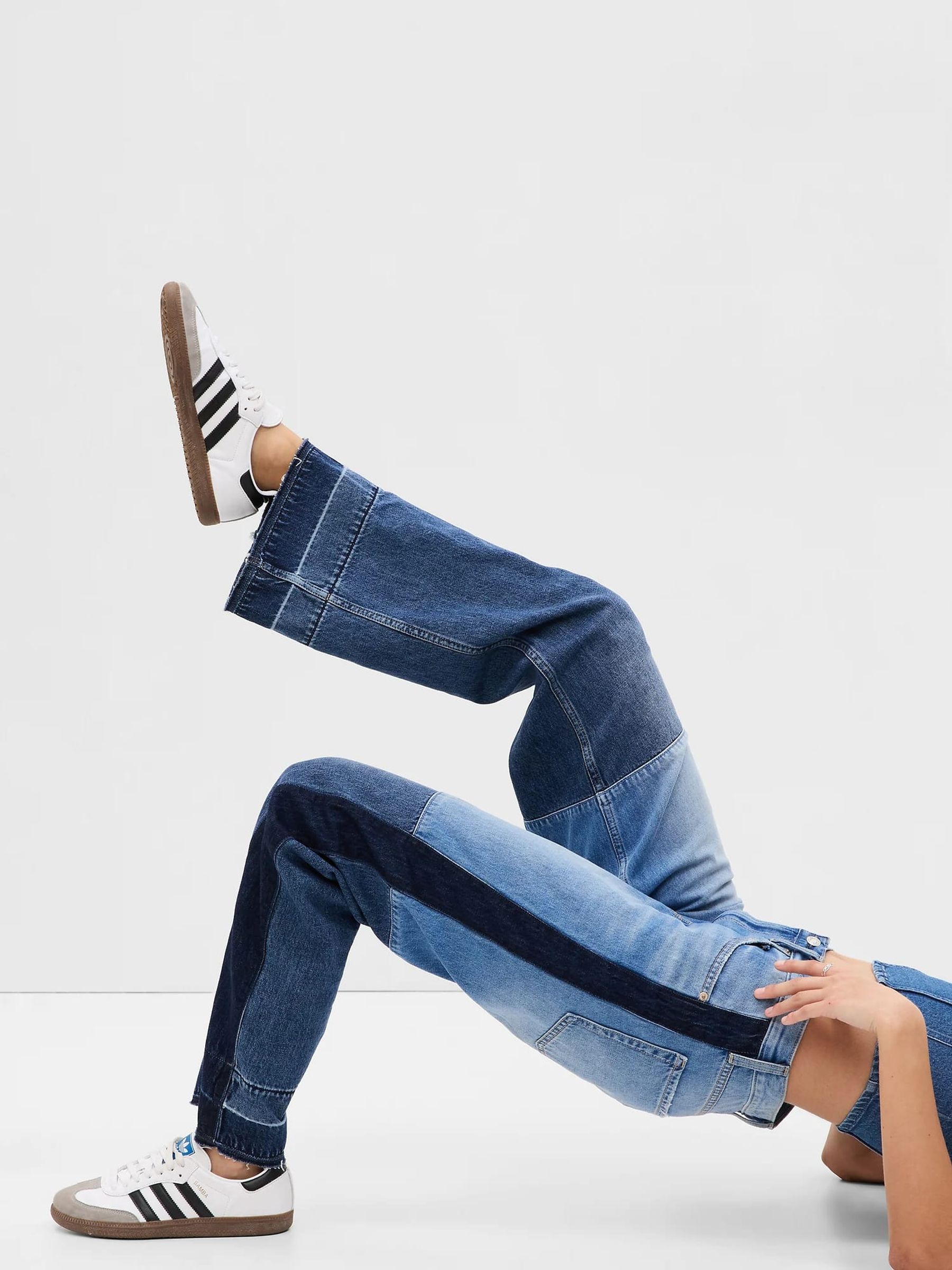 Mid and Dark Wash Blue Low Rise Patchwork Wide Leg Bag Jeans - Image 3 of 4