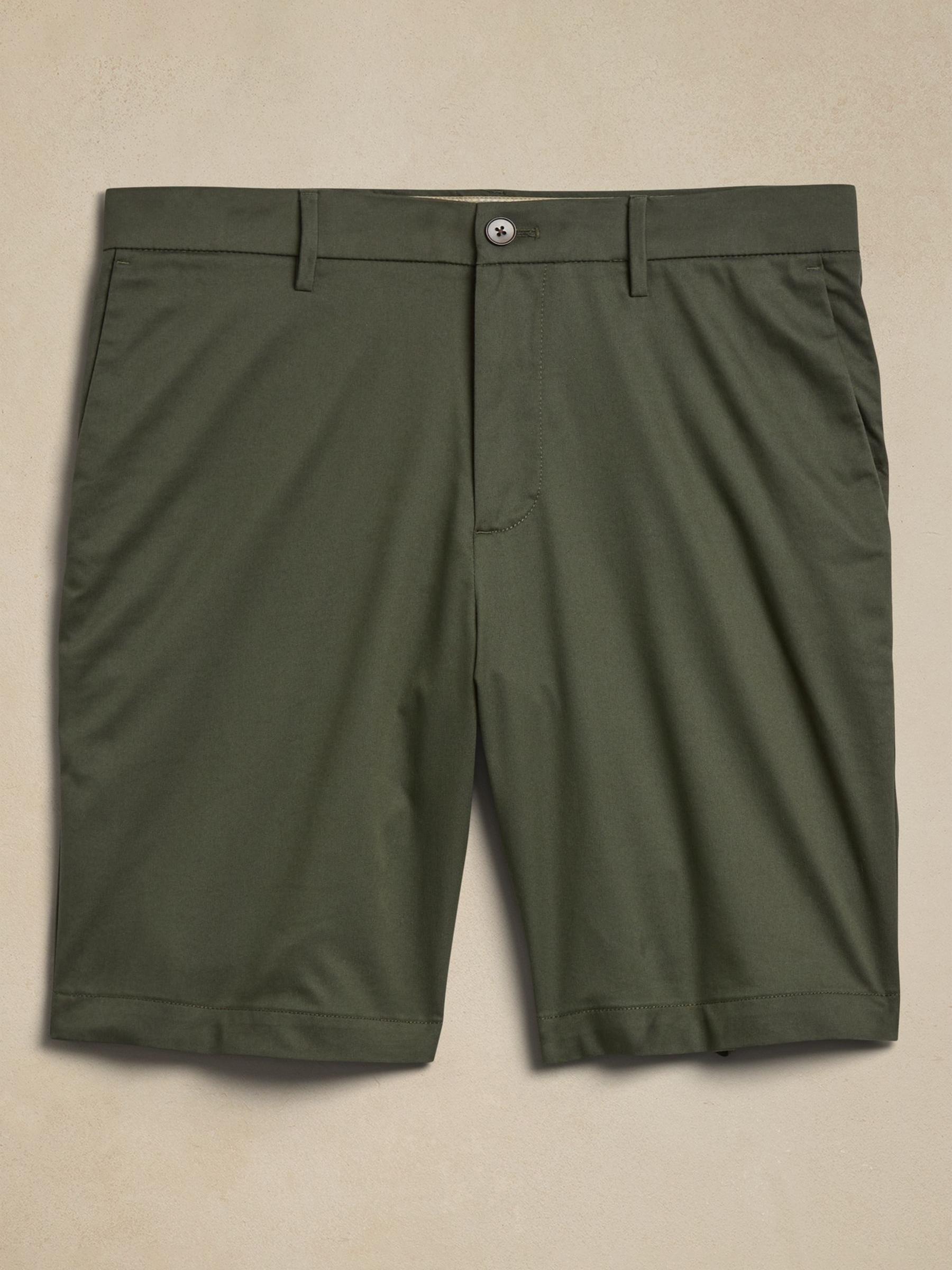 Banana Republic Green 9" Core Temp Shorts - Image 3 of 3