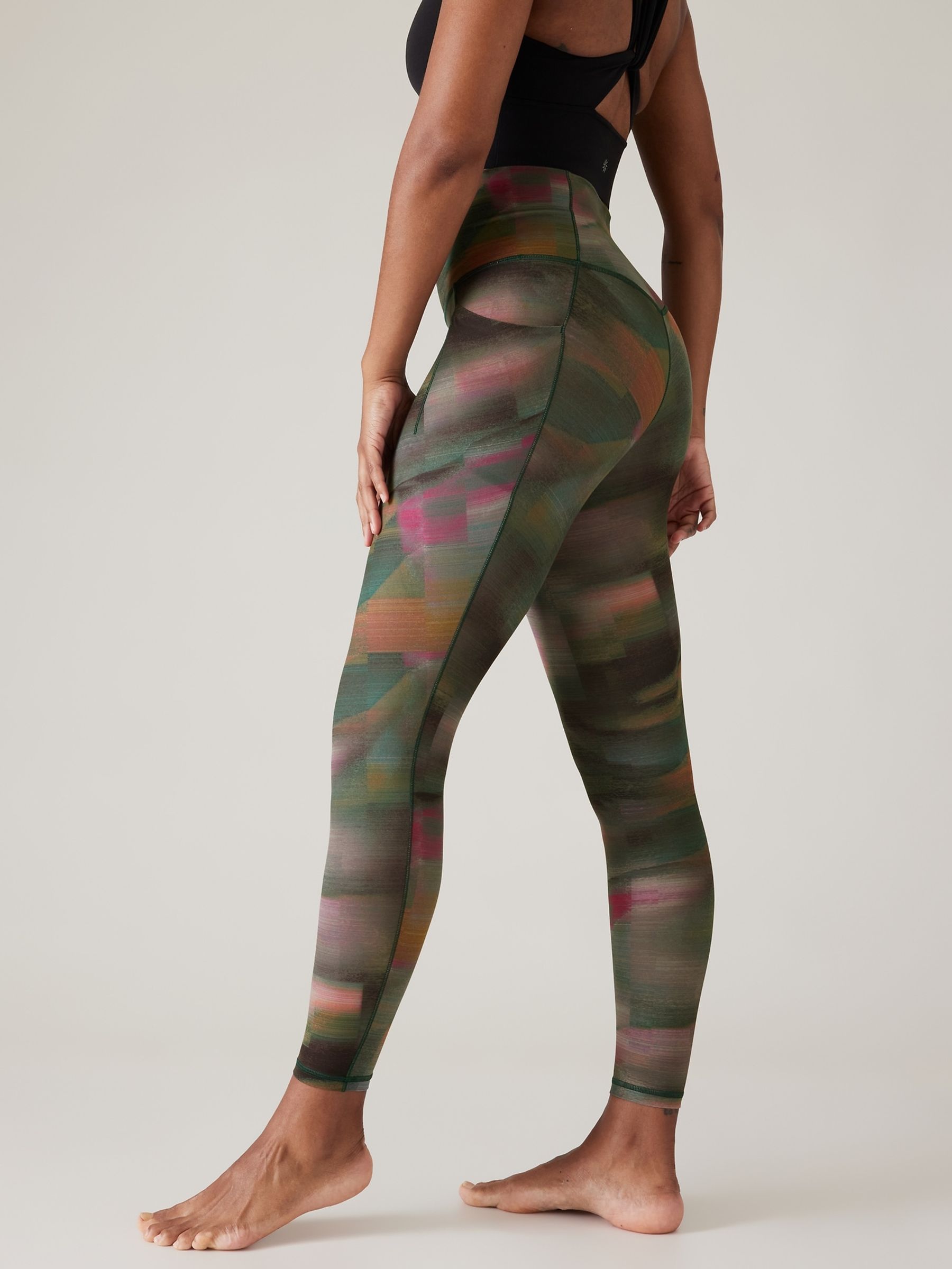 Athleta Green Salutation Stash Leggings - Image 3 of 5
