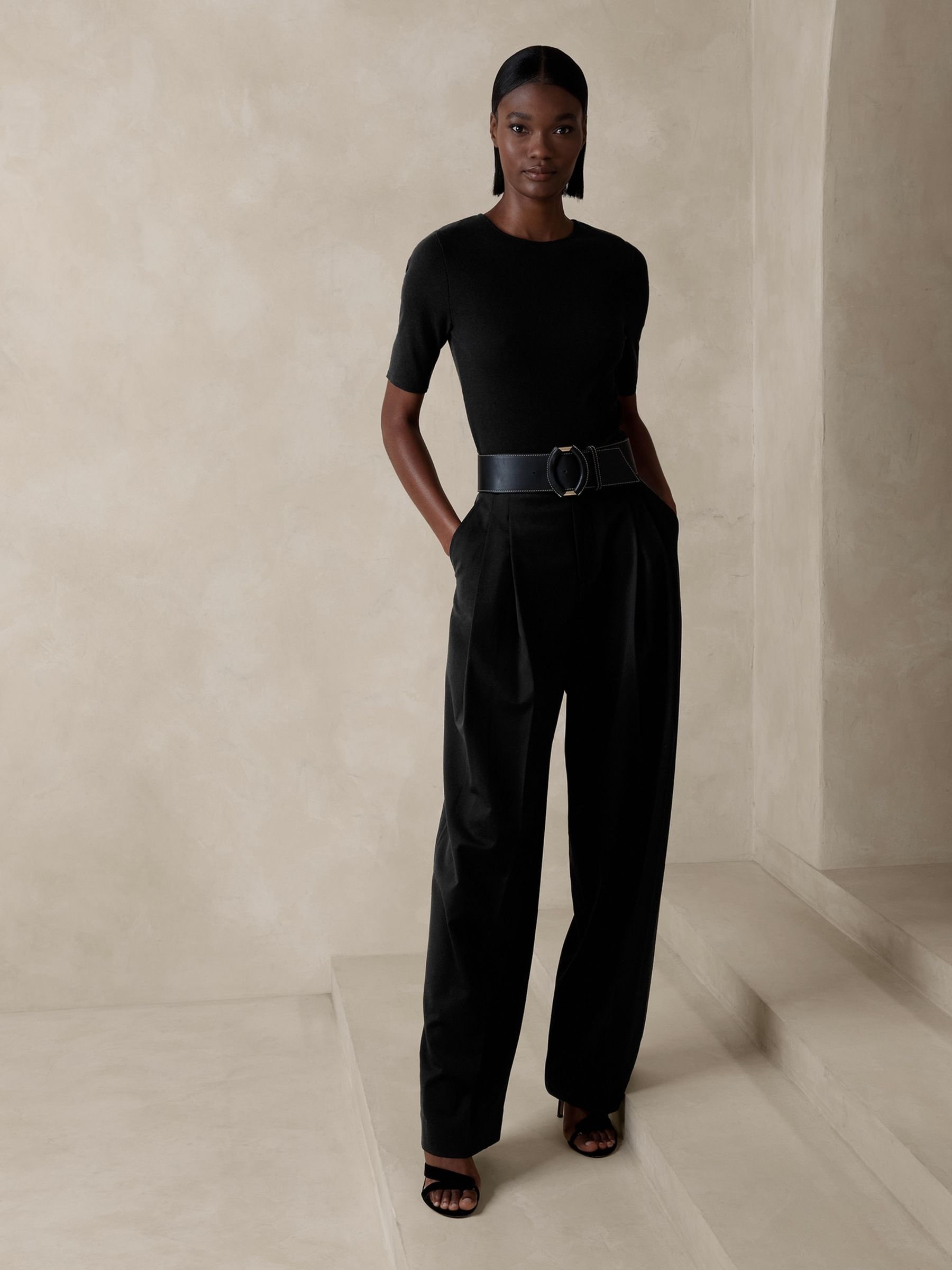 Banana Republic Black Ribbed Half-Sleeve T-Shirt - Image 1 of 2
