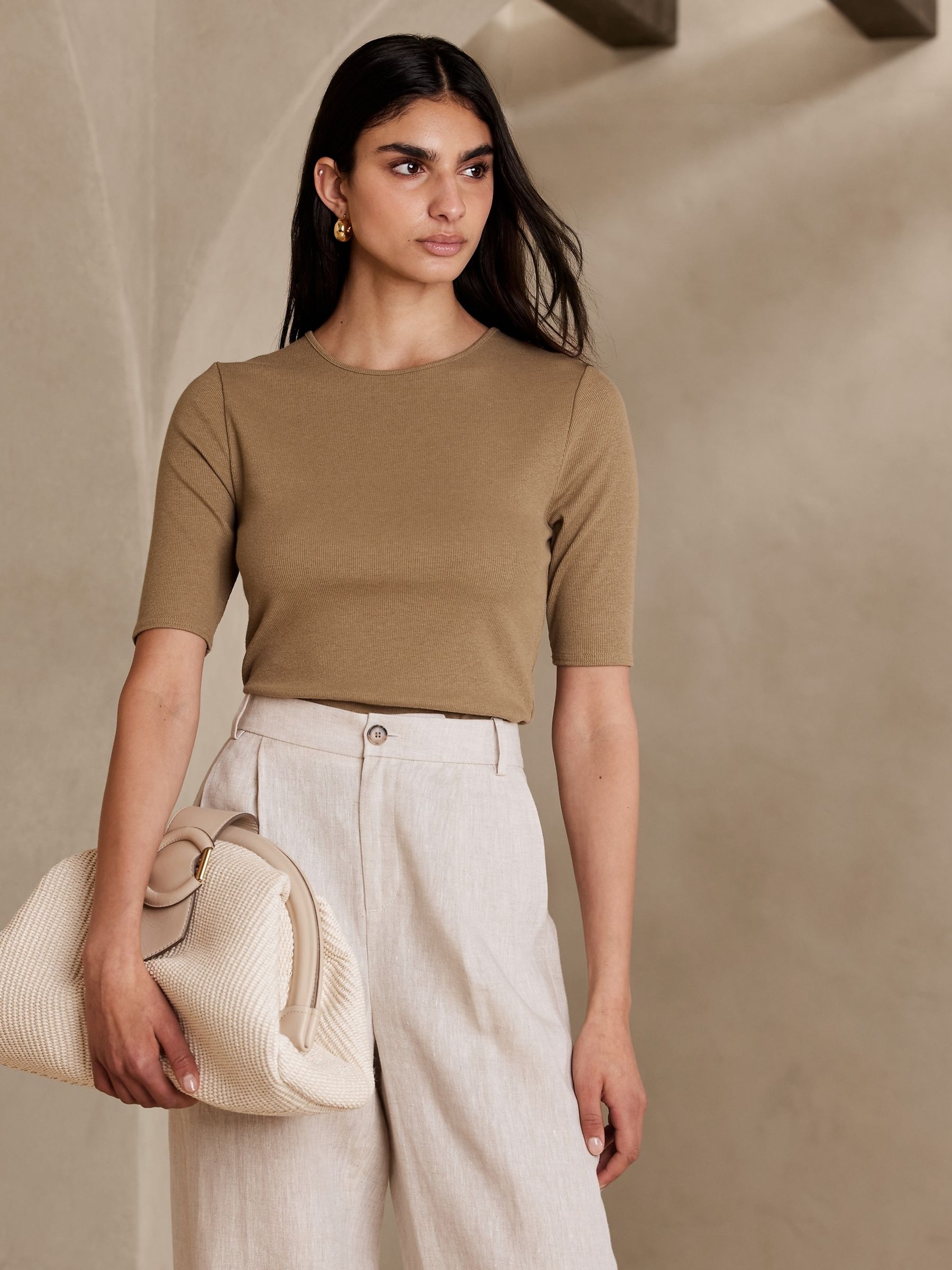 Banana Republic Brown Ribbed Half-Sleeve T-Shirt - Image 1 of 1