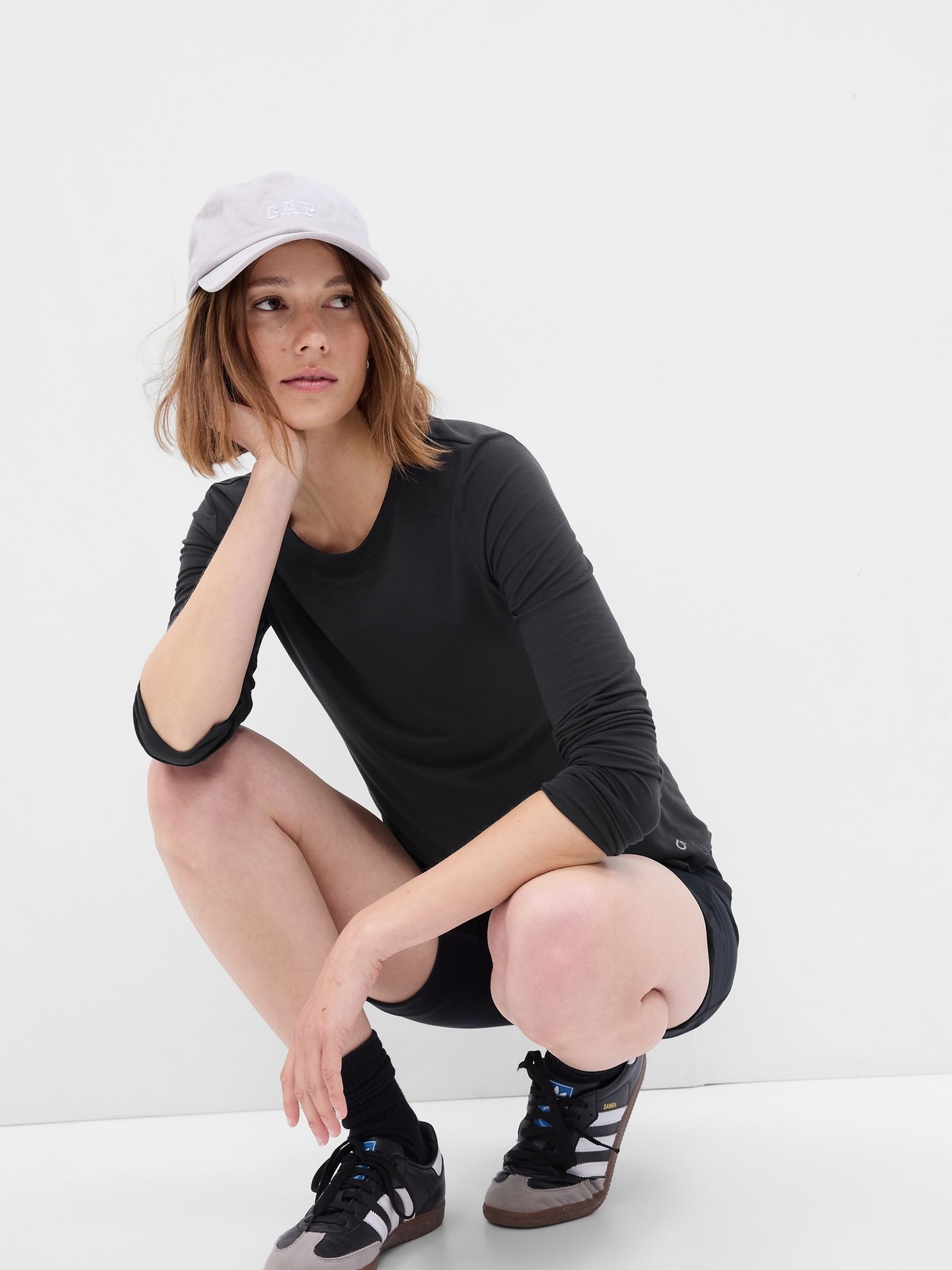 Black Breathe Long Sleeve Crew Neck T-Shirt - Image 3 of 5