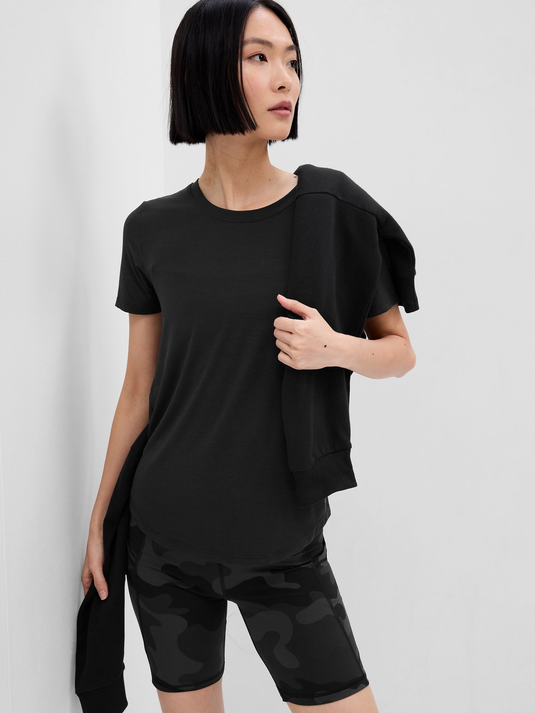 Black Breathe Short Sleeve Crew Neck T-Shirt - Image 1 of 2
