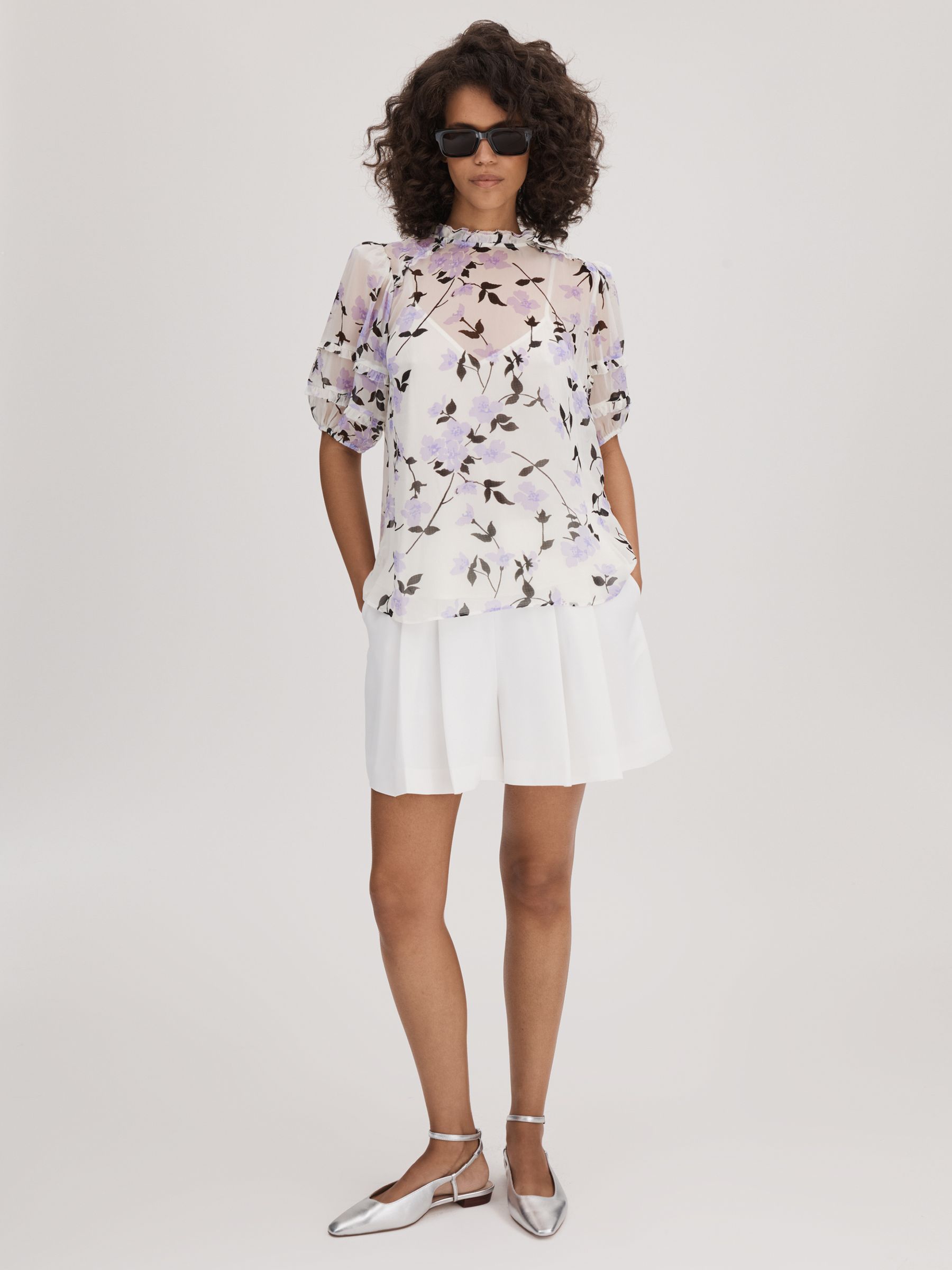Florere Printed Puff Sleeve Blouse in Lilac - Image 5 of 6
