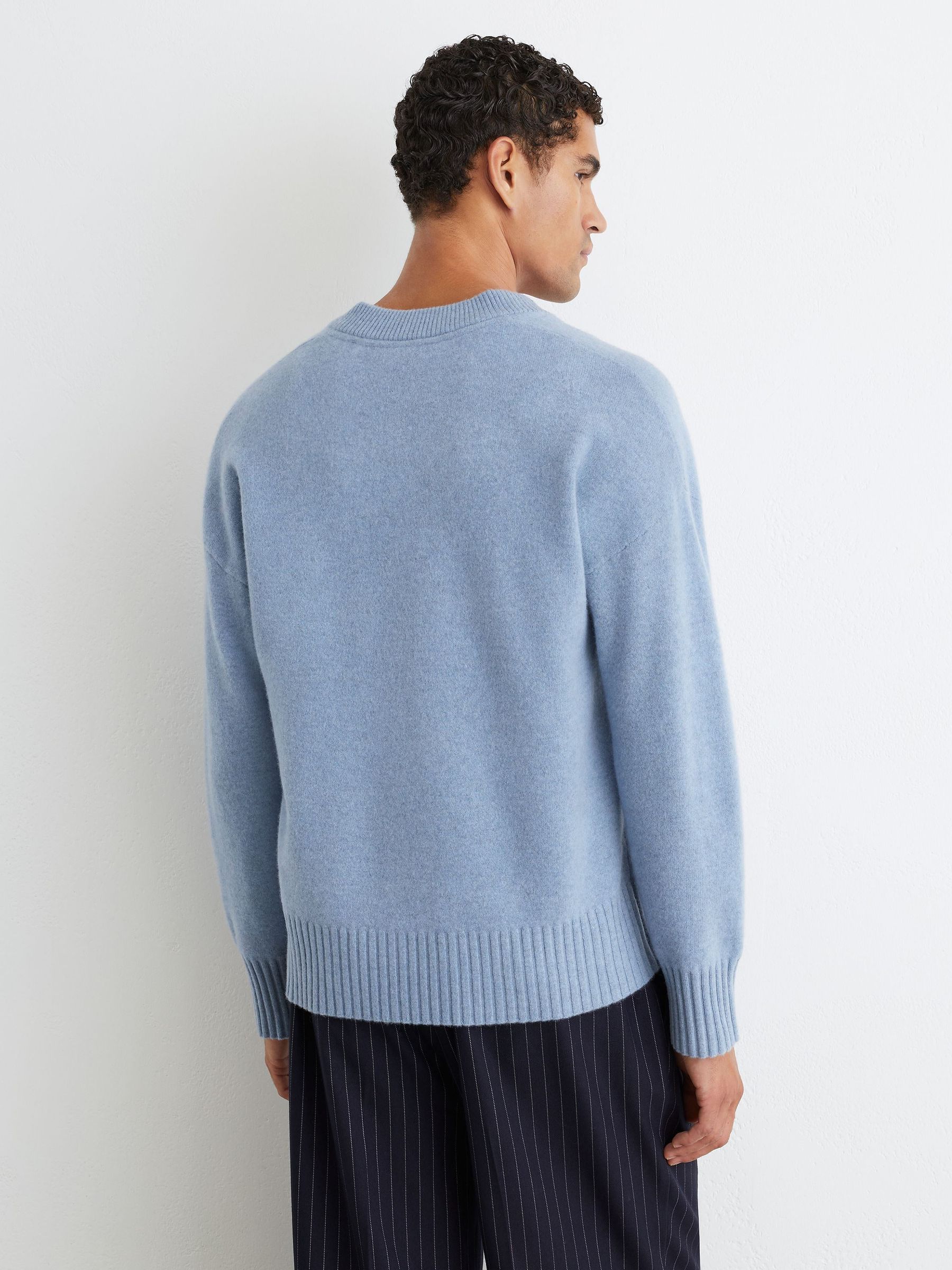 Wool-Cashmere V-Neck Jumper in Soft Blue - Image 7 of 8