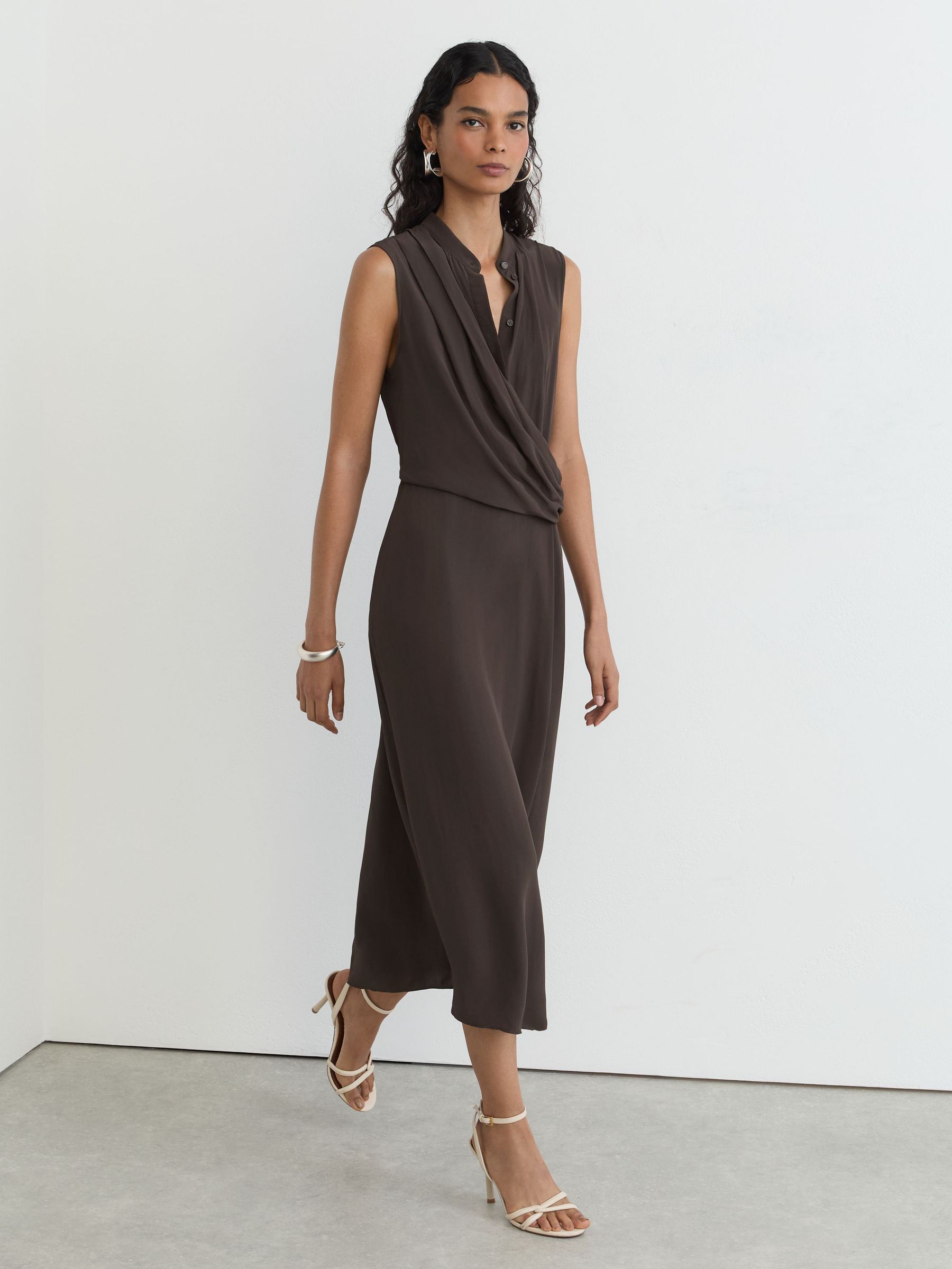 Drape-Detail Band-Collar Midi Dress in Dark Grey - Image 4 of 8
