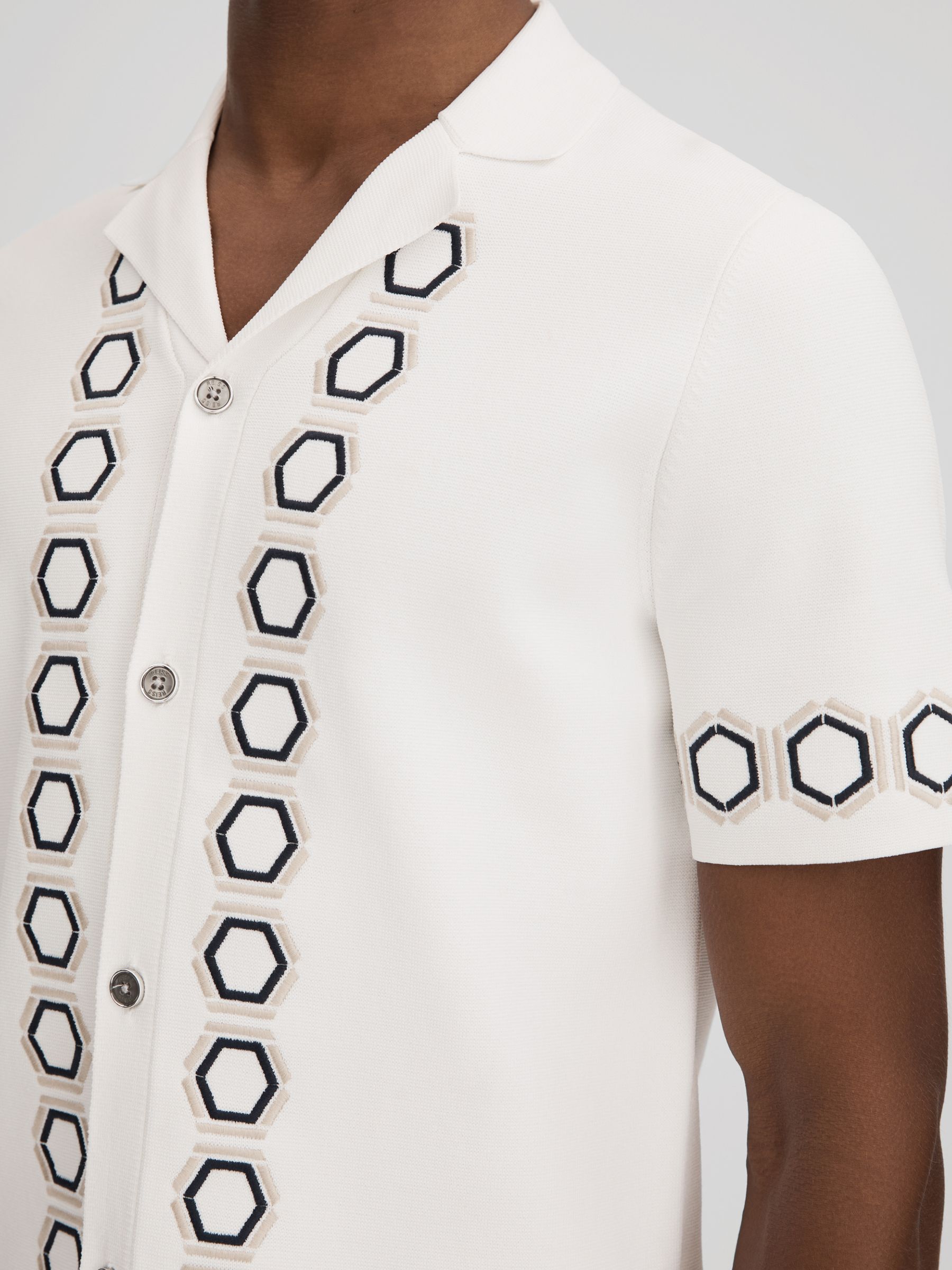 Knitted Cuban Collar Shirt in White - Image 4 of 7