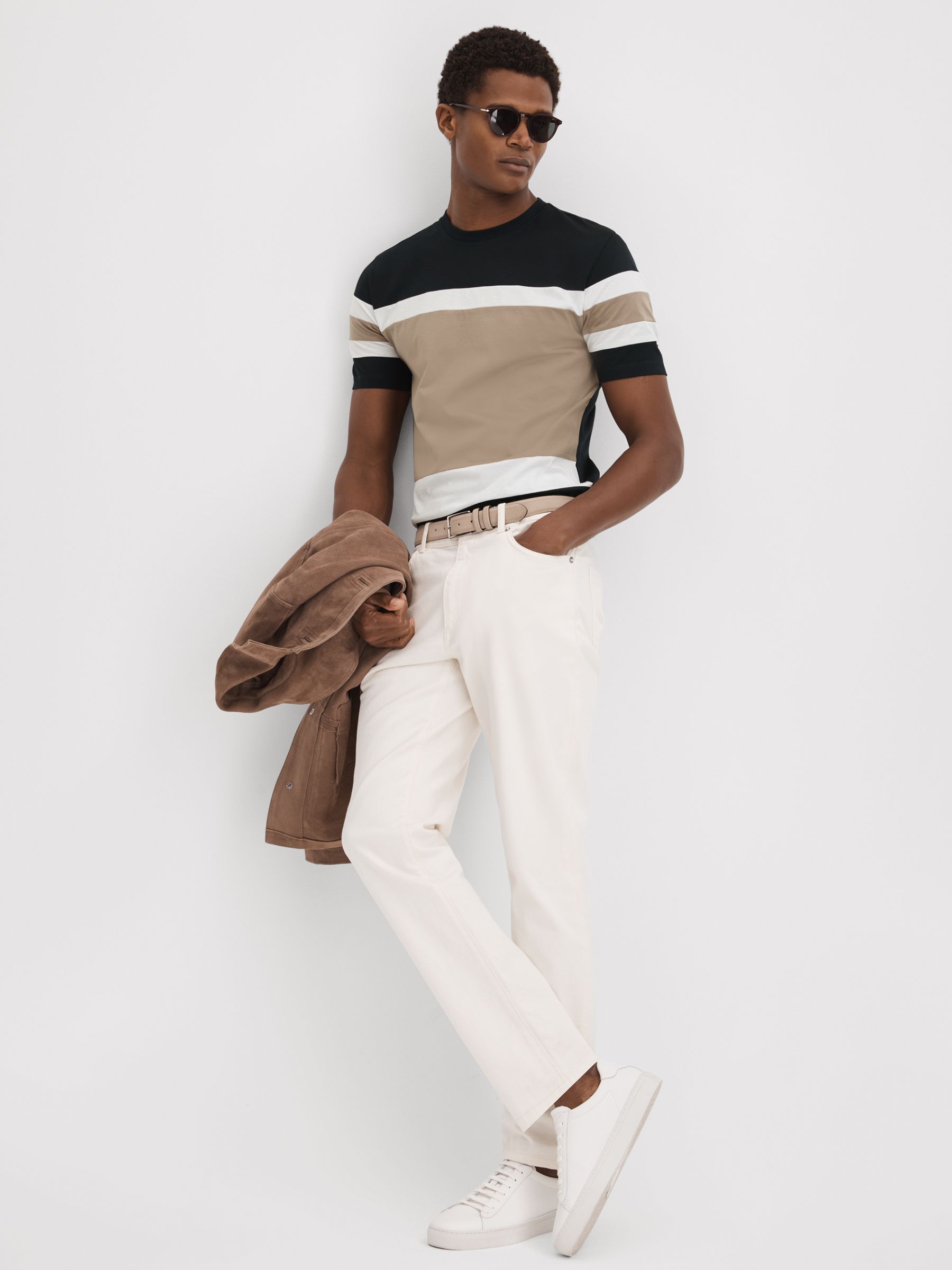 Mercerised Cotton Crew Neck T-Shirt in Navy/Camel - Image 3 of 5