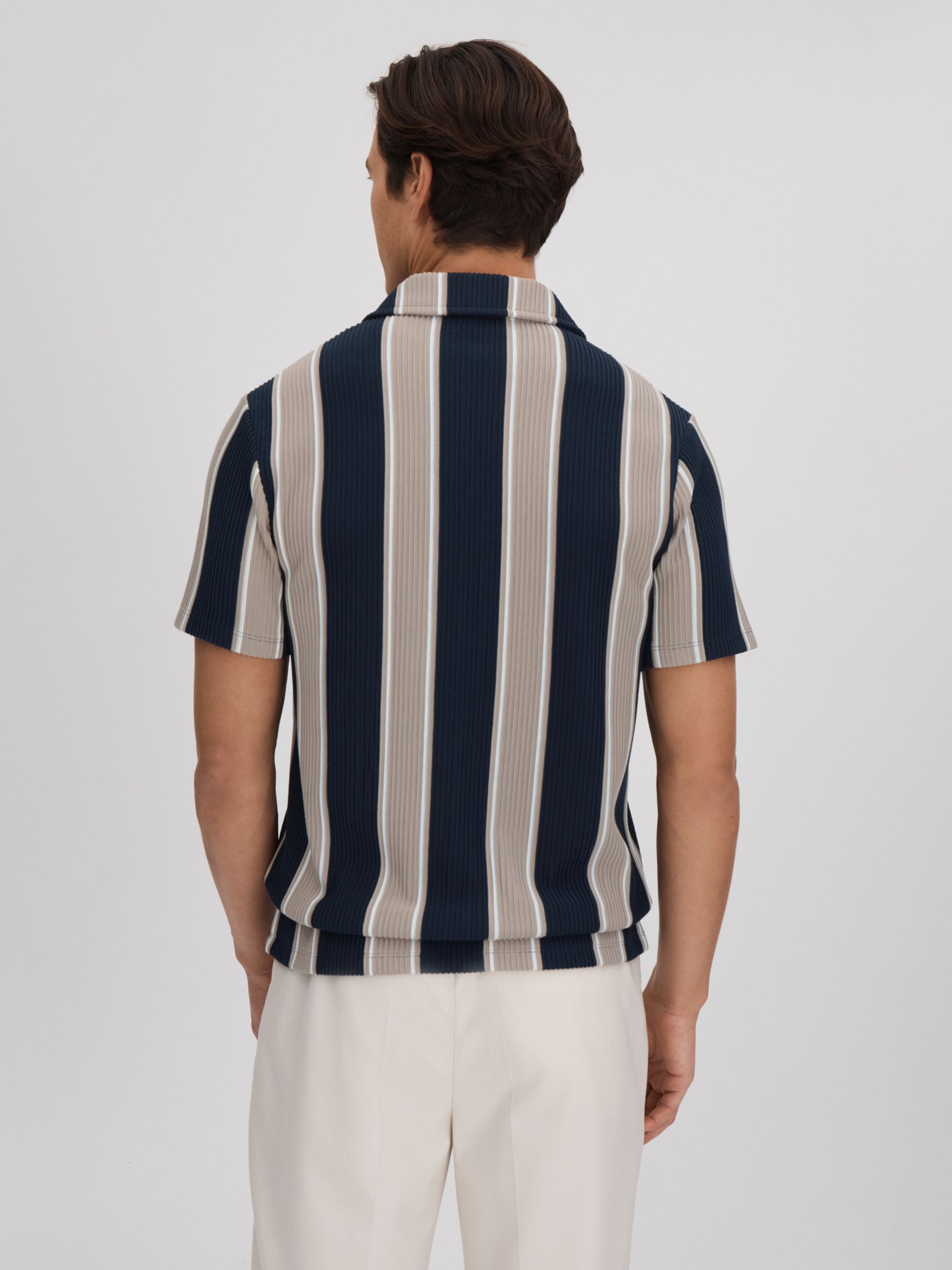 Slim Fit Ribbed Cuban Collar Shirt in Navy/Camel - Image 5 of 6