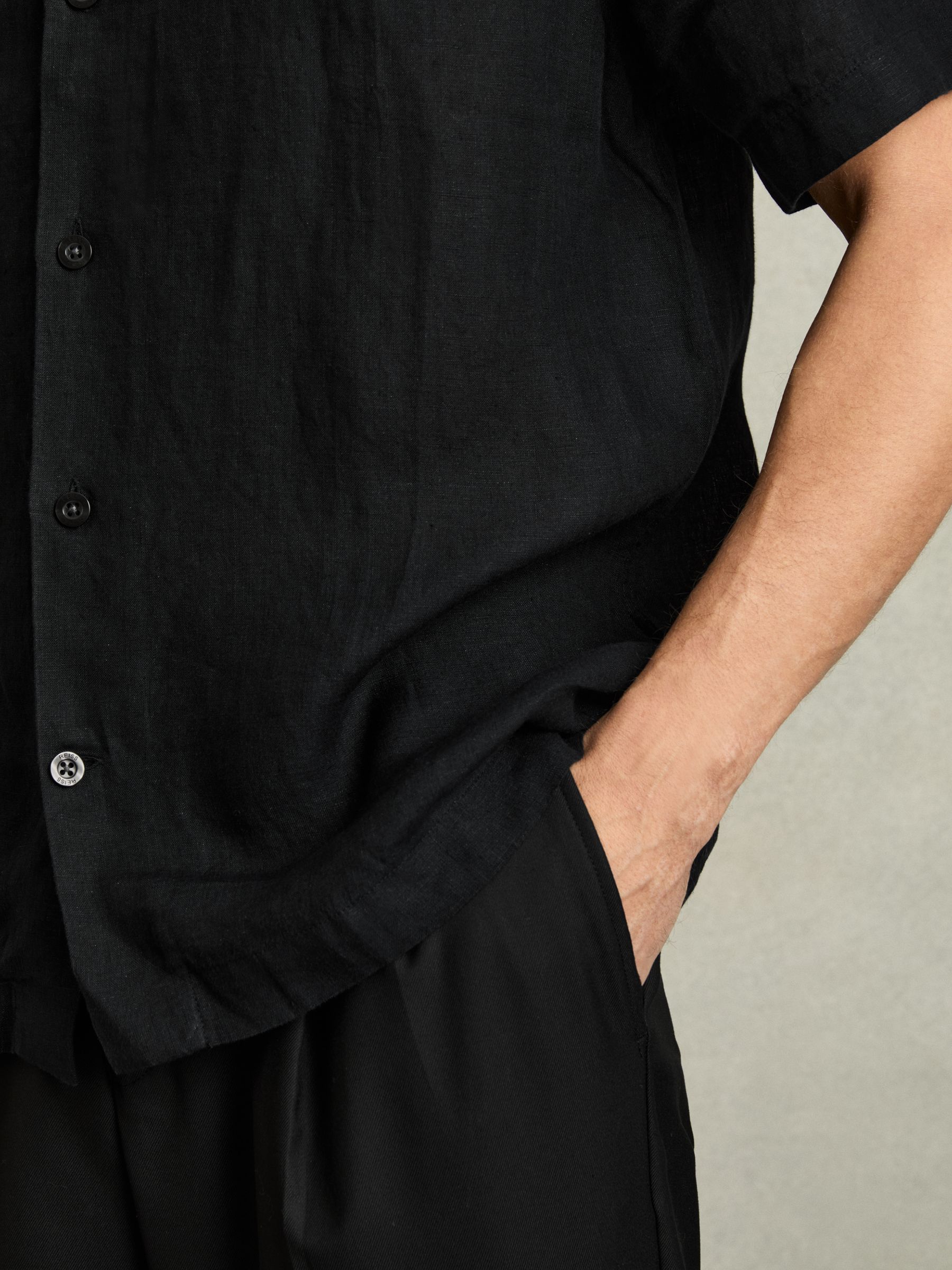 Relaxed Linen Cuban Collar Shirt in Black - Image 4 of 6