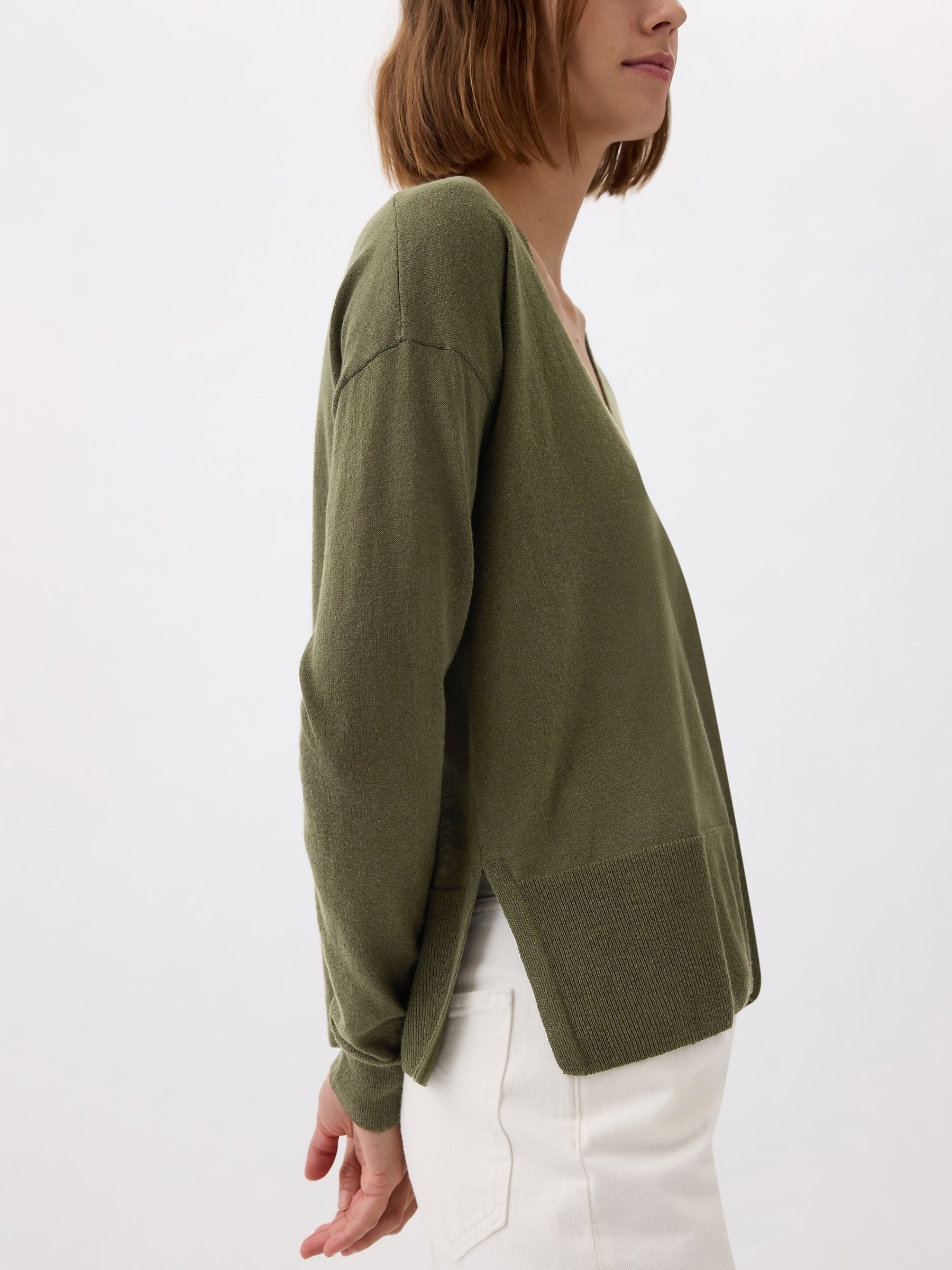Green Linen Blend V Neck Split Hem Jumper - Image 4 of 5