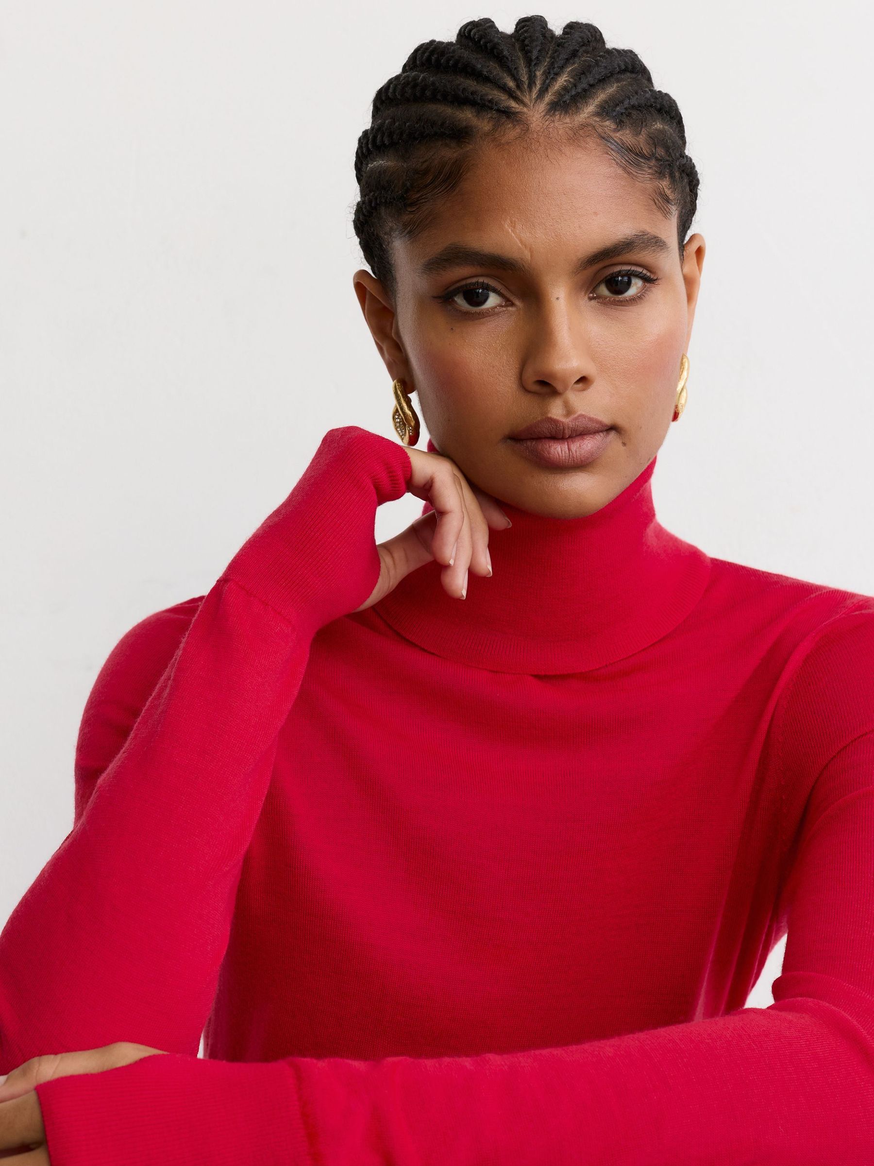 Merino Wool Roll-Neck Jumper in Red - Obrázek 4 z 6