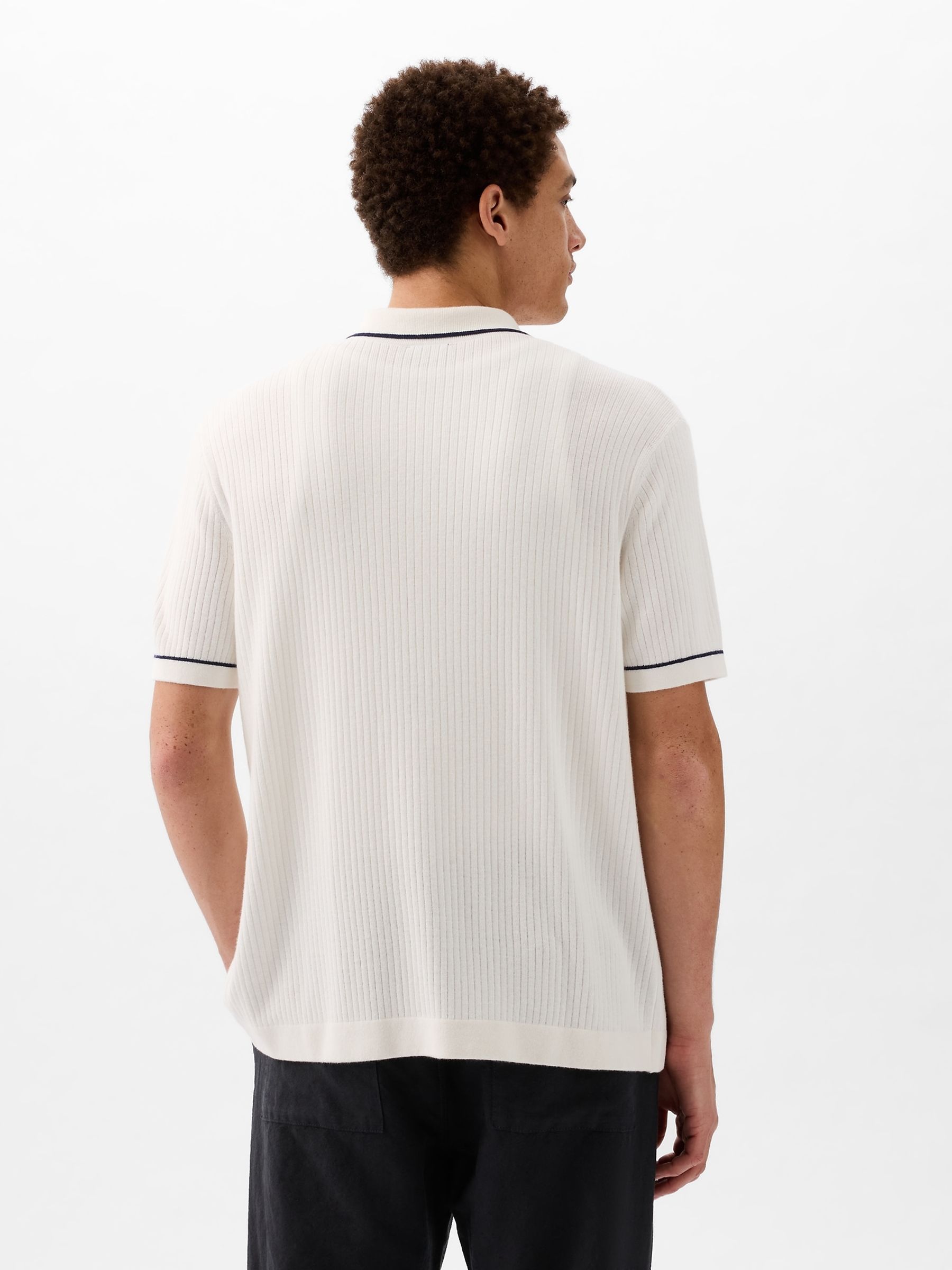White Ribbed Buttoned Short Sleeve Knit Shirt - Image 2 of 4