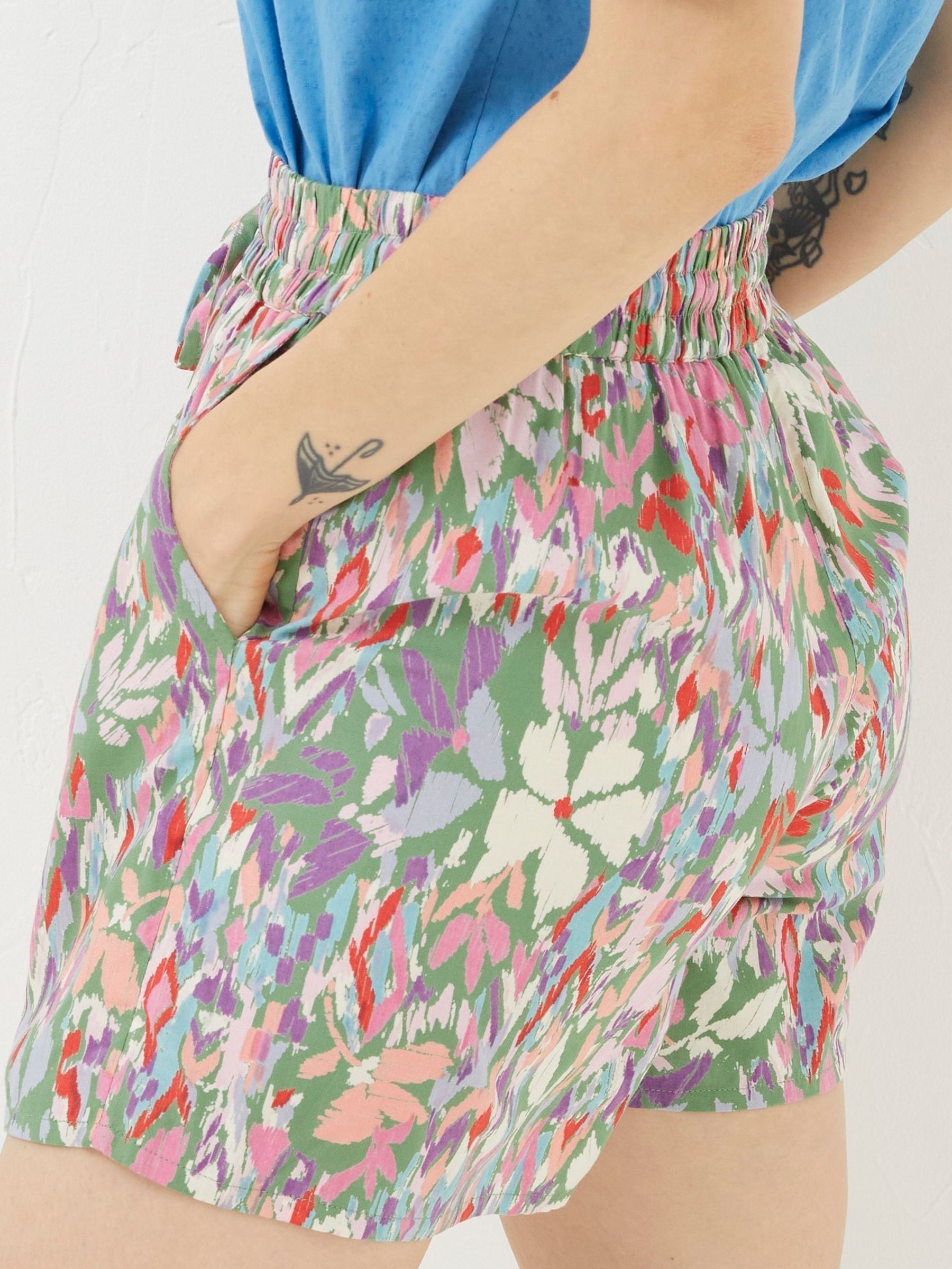 Green Expressive Floral Flippy Shorts - Image 3 of 5