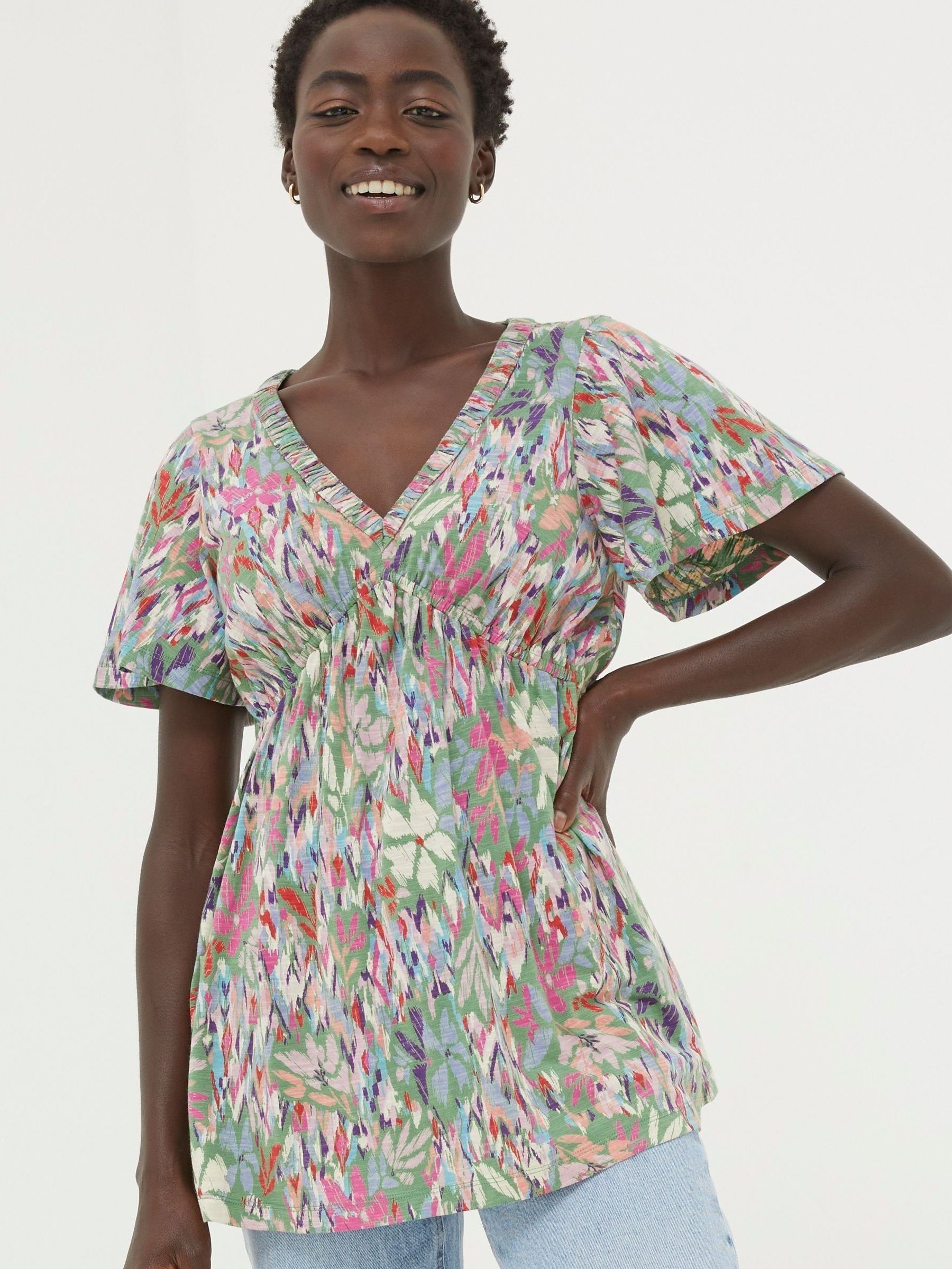 Expressive Floral Top