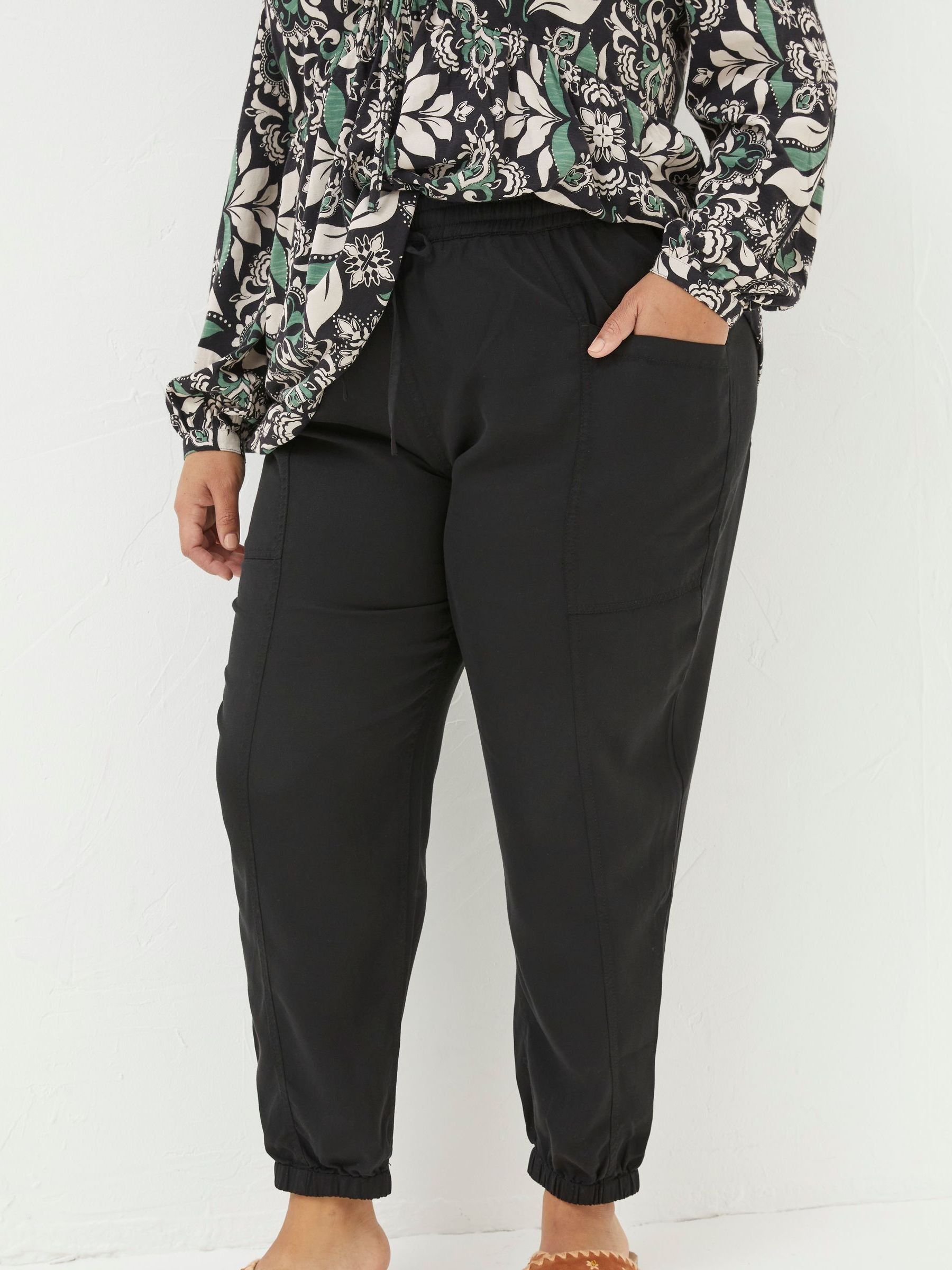 Lyme Black Cargo Cuffed Joggers - Image 3 of 6