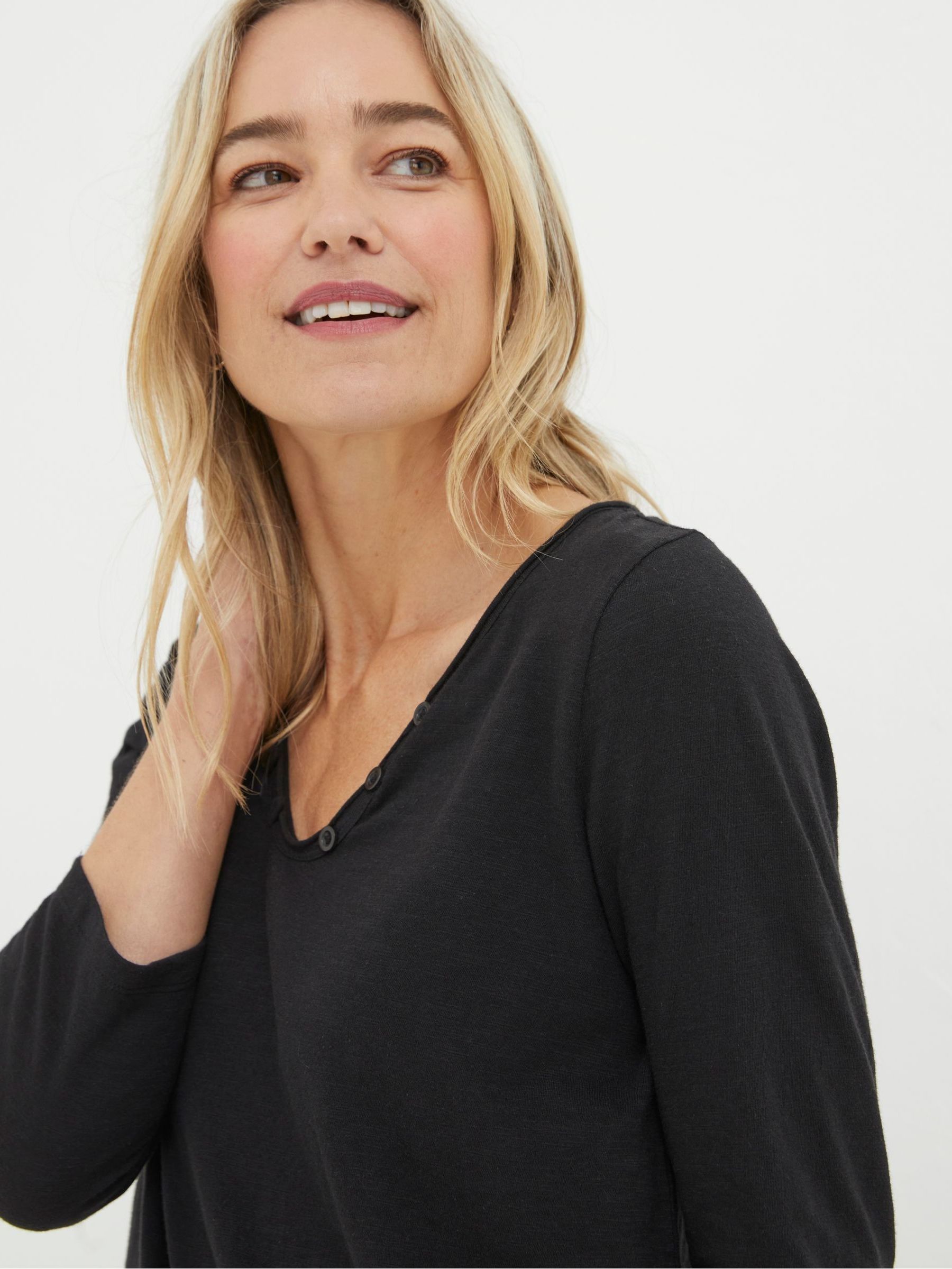 Black Porter T-Shirt - Image 3 of 5