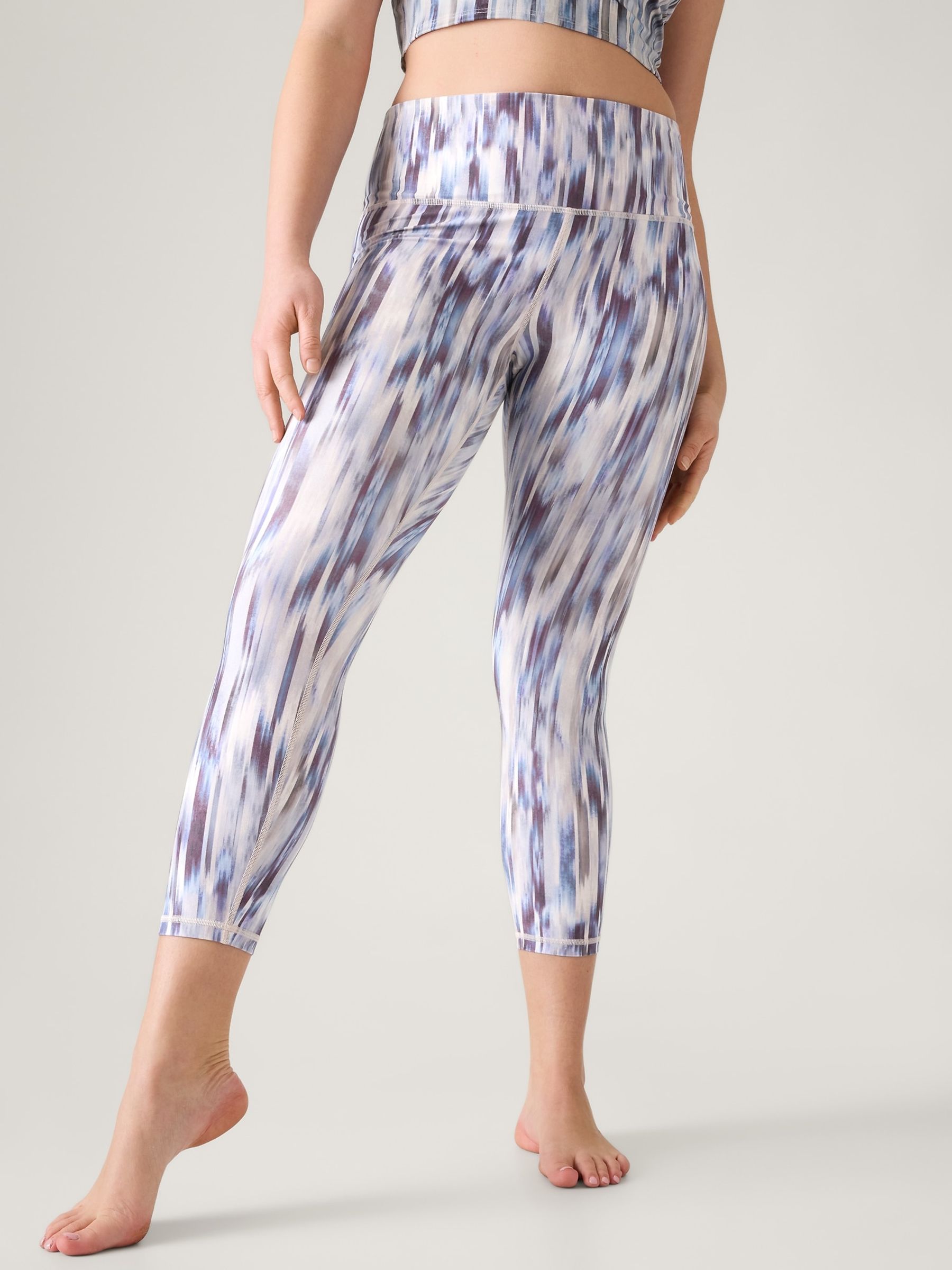 Athleta Purple Ultra High Waisted Elation 7/8 Leggings | Gap