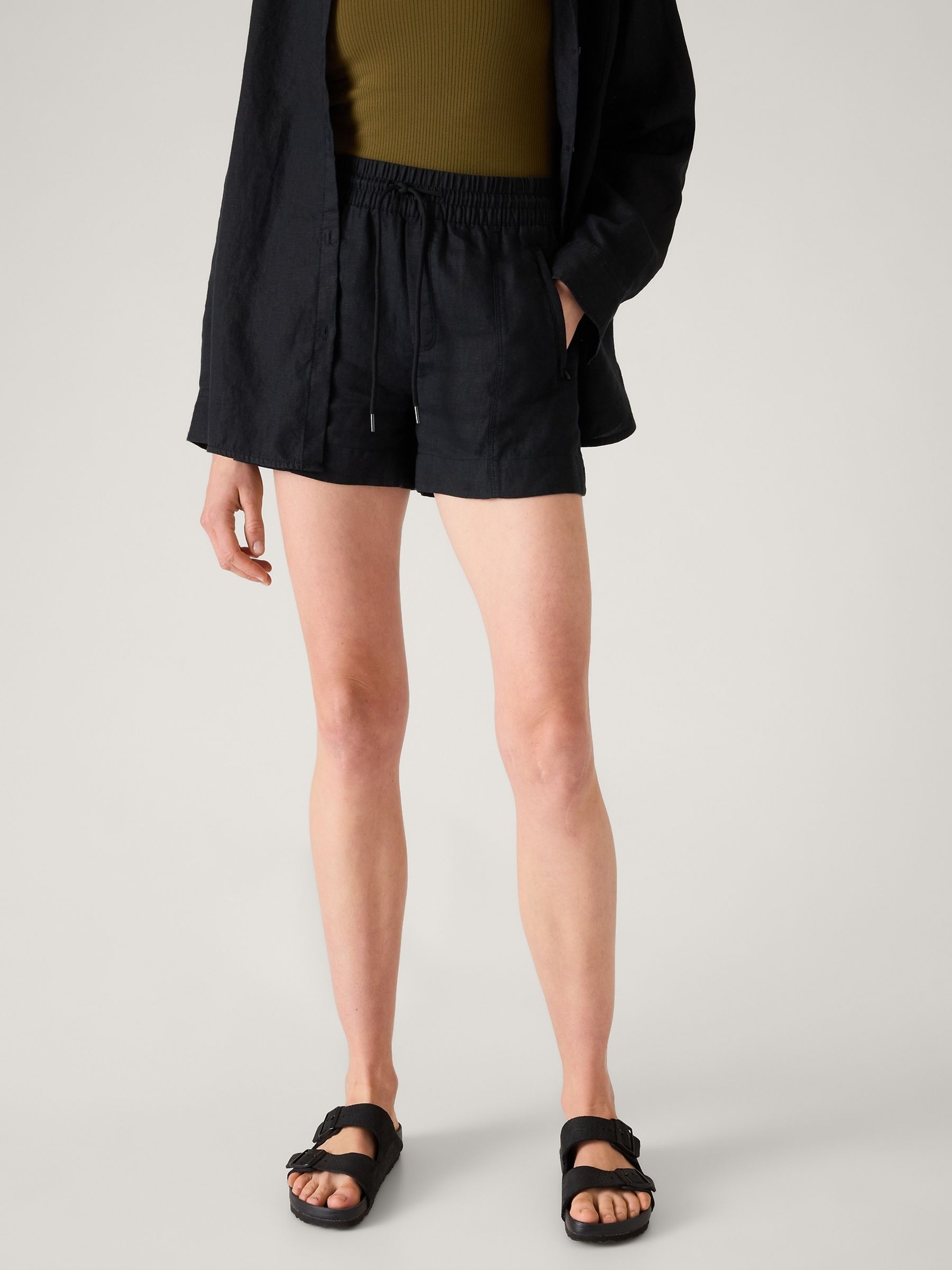 Athleta Black Retreat 100% Linen Mid Rise Shorts - Image 4 of 6