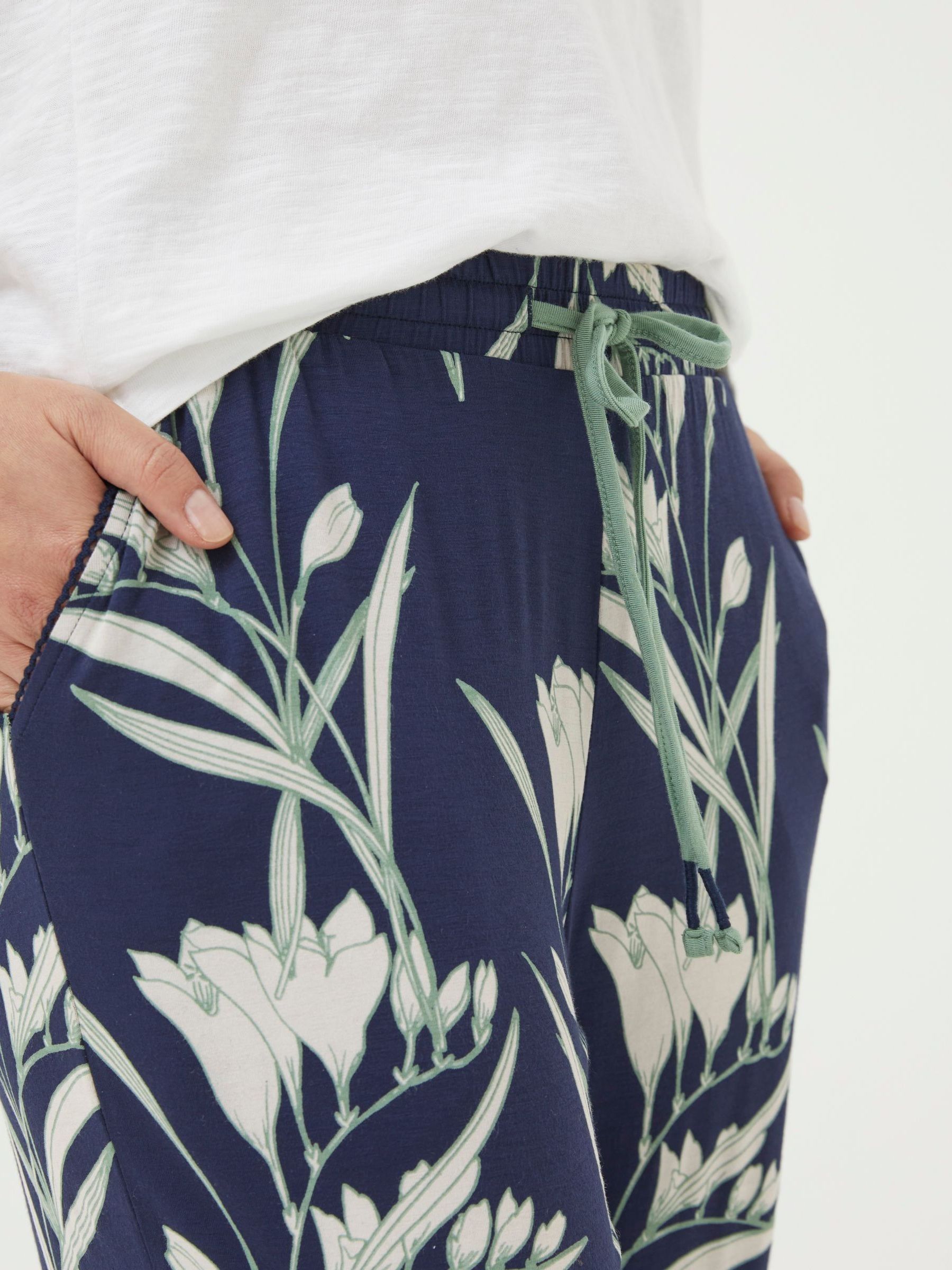 Blue Eva Spring Blooms Jersey Pyjamas - Image 4 of 5