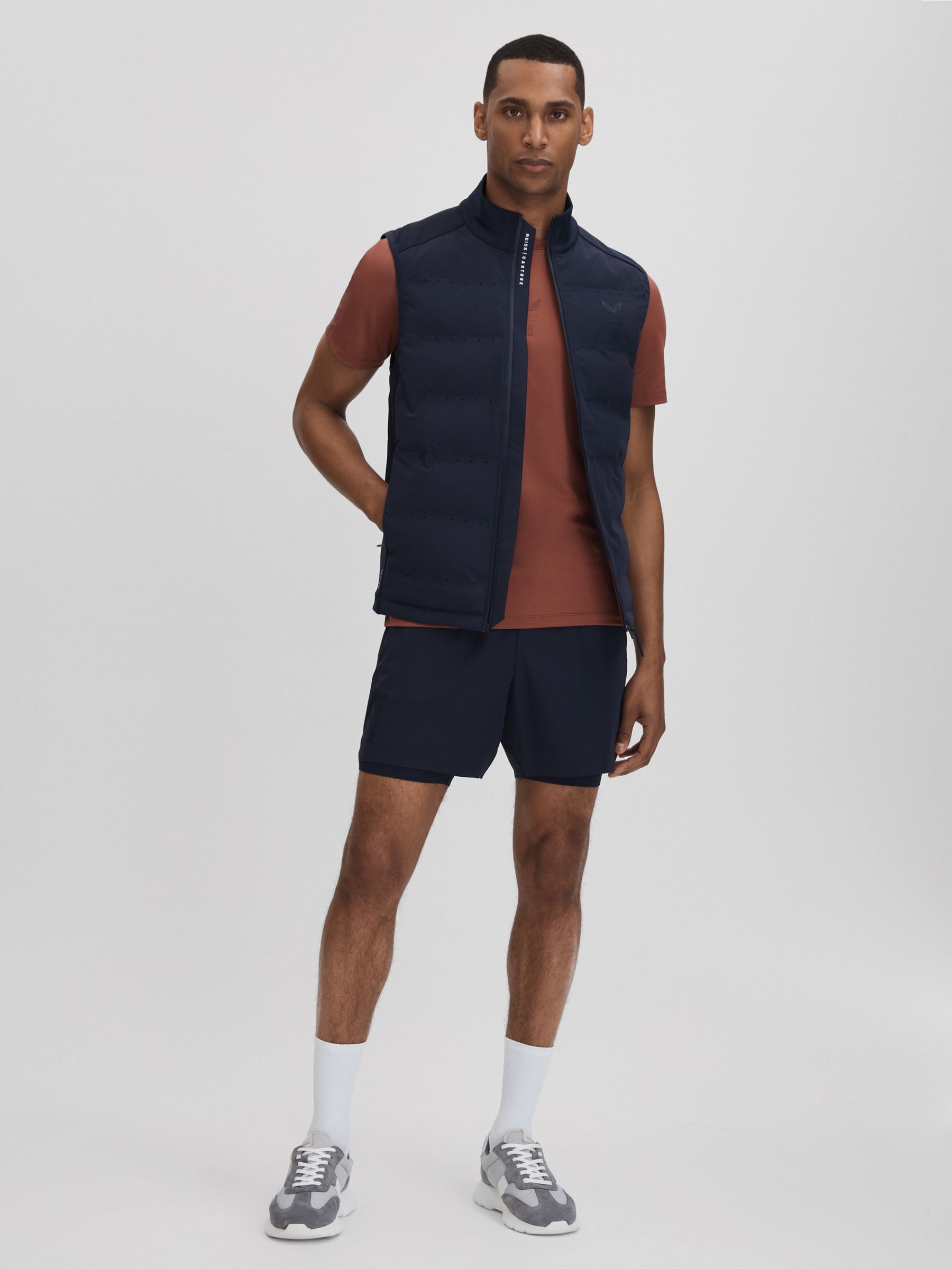 Castore Water Repellent Hybrid Quilted Gilet in Midnight Navy - Image 3 of 8