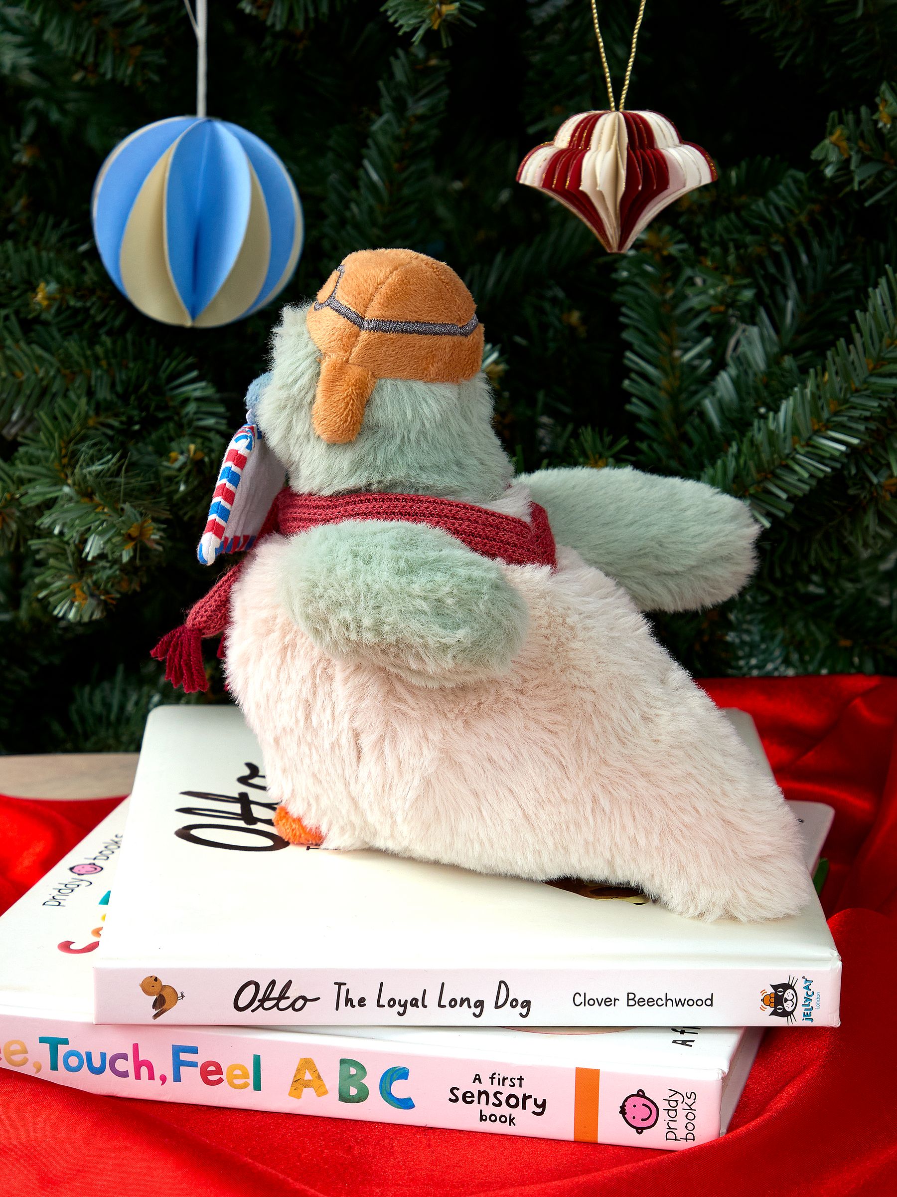 Arla Christmas Pigeon Small Soft Toy Plushie - Image 3 of 4