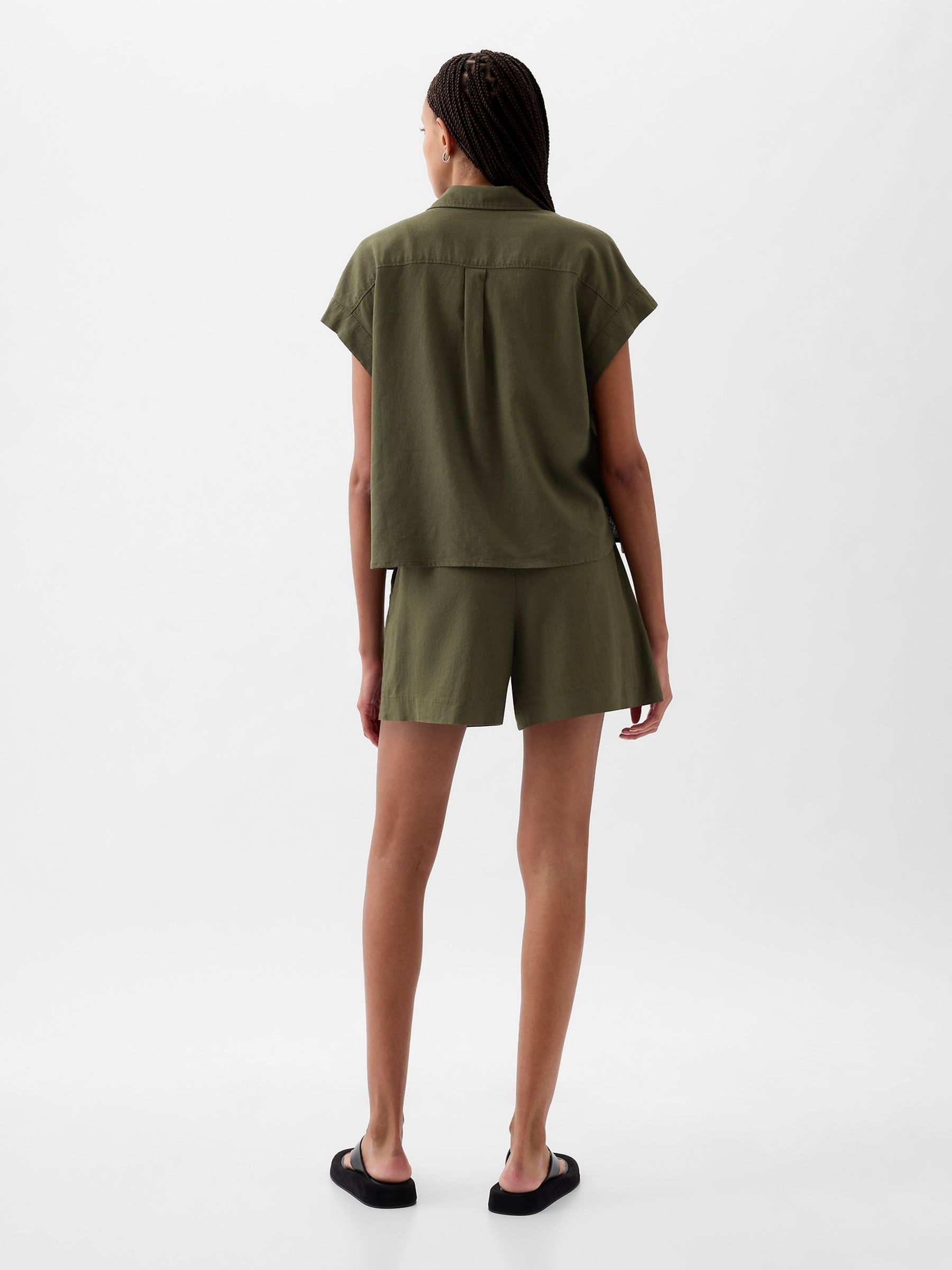Olive Green Linen-Blend Short Sleeve Cropped Shirt - Image 2 of 4