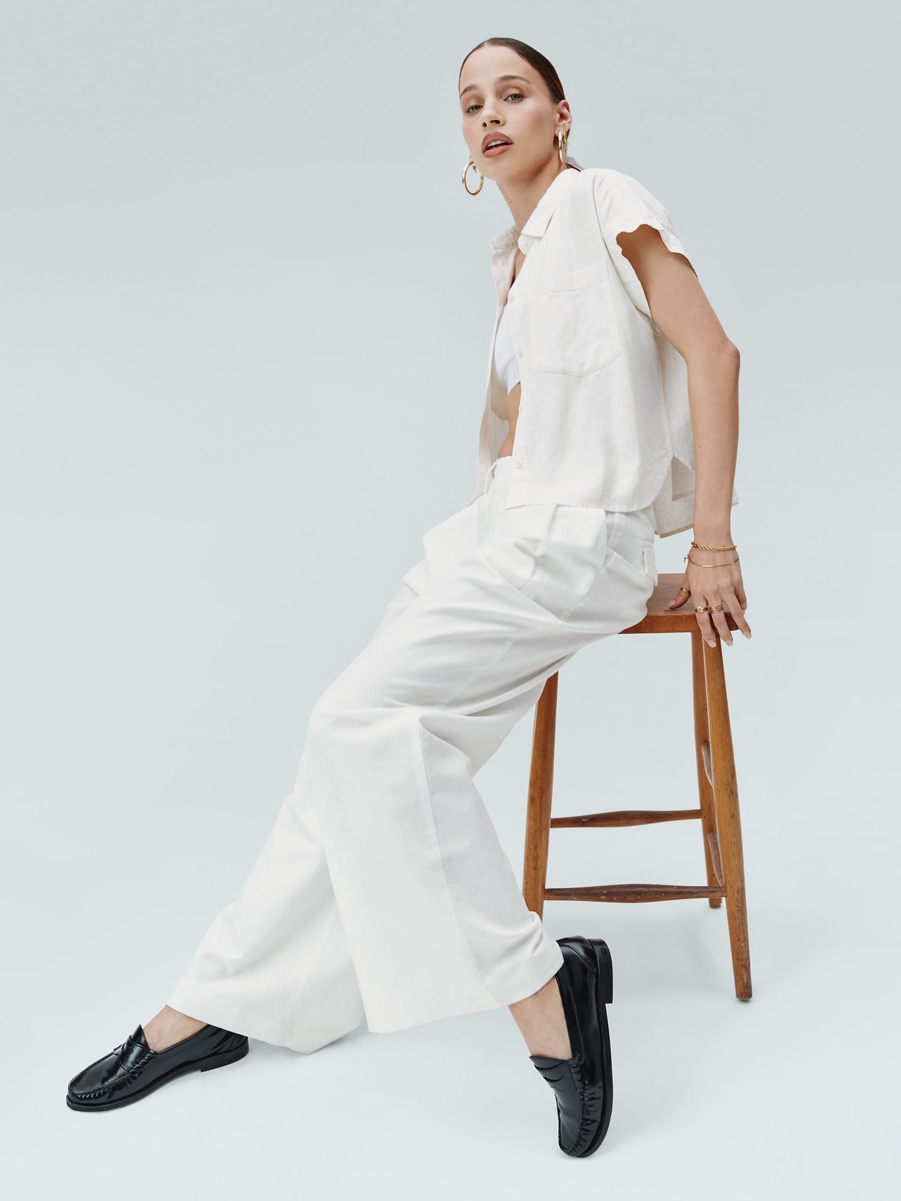 White Linen-Blend Short Sleeve Cropped Shirt - Image 4 of 5