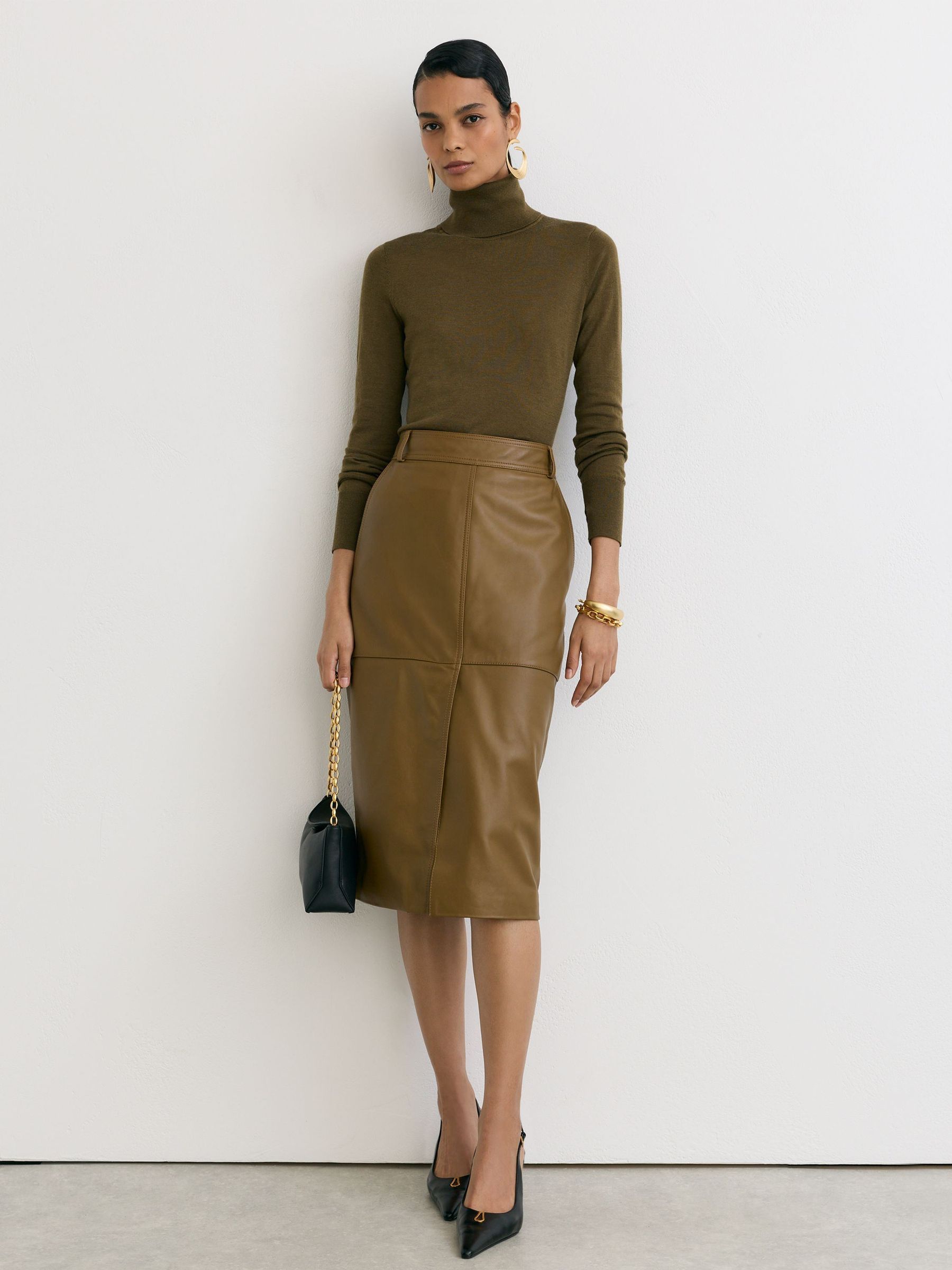 Merino Wool Roll-Neck Jumper in Green - Image 4 of 6