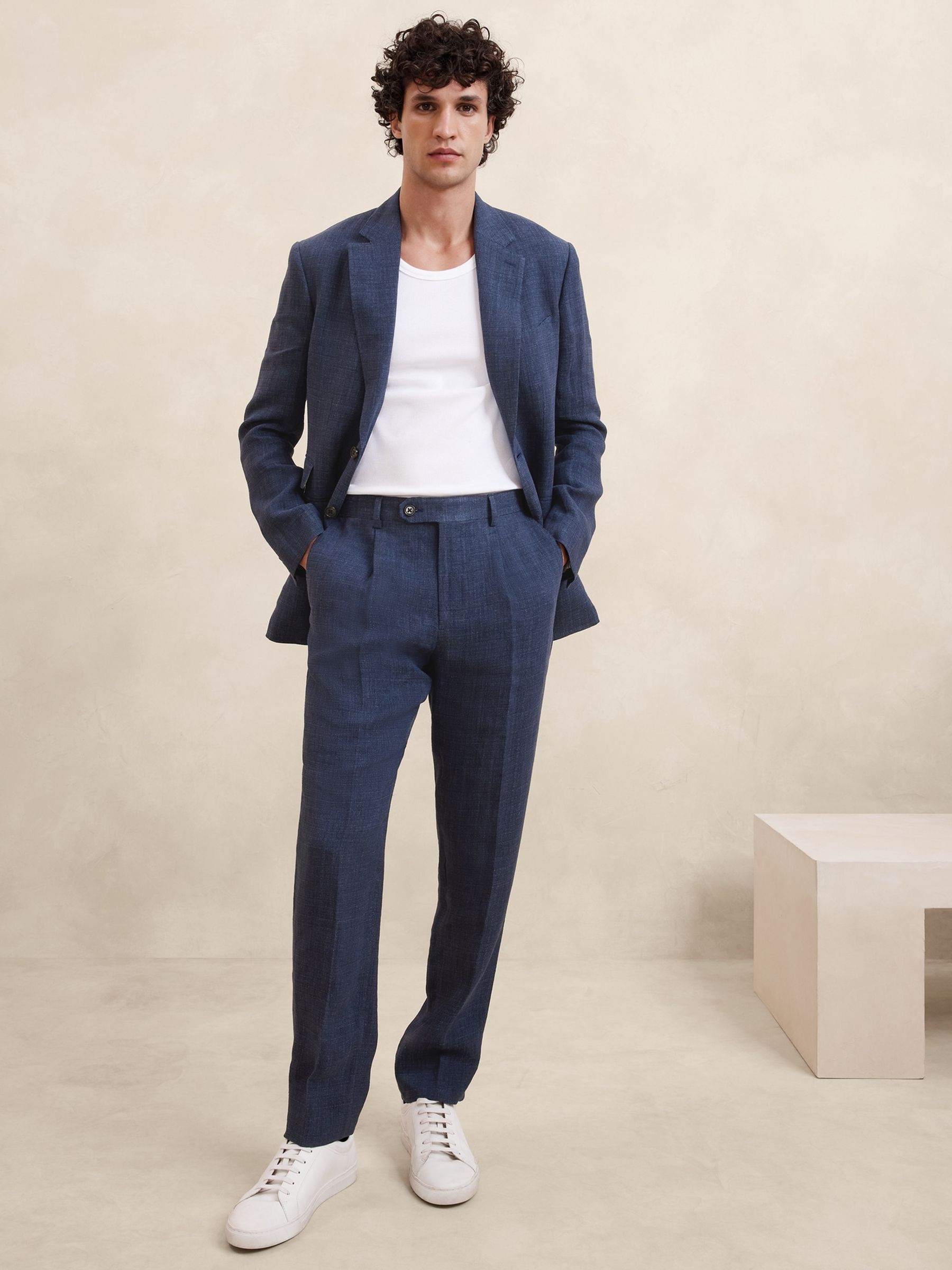 Banana Republic Blue Malpaso Italian Linen Suit trousers - Image 1 of 5