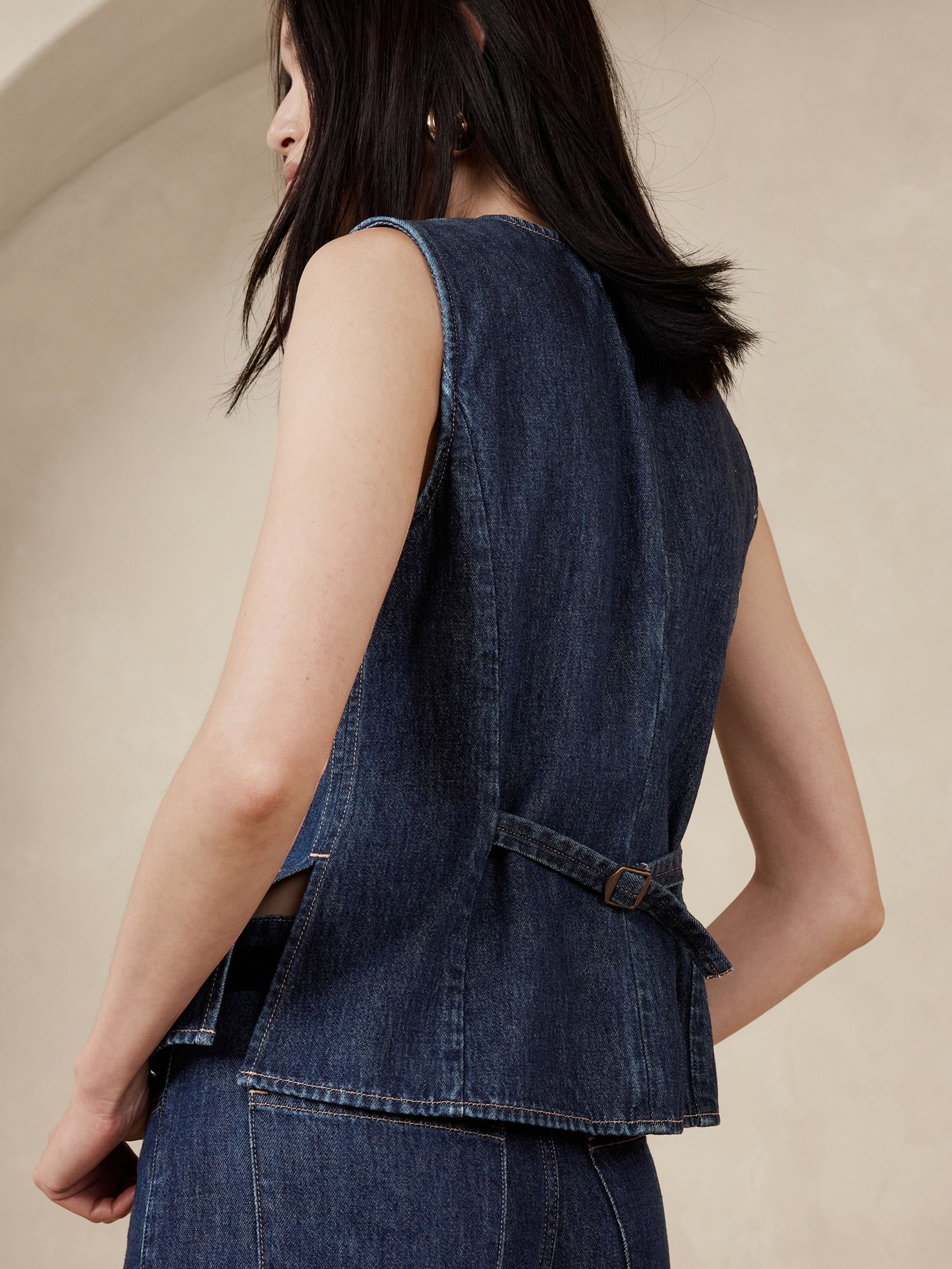 Banana Republic Blue Aria Italian Denim Waistcoat - Image 2 of 4