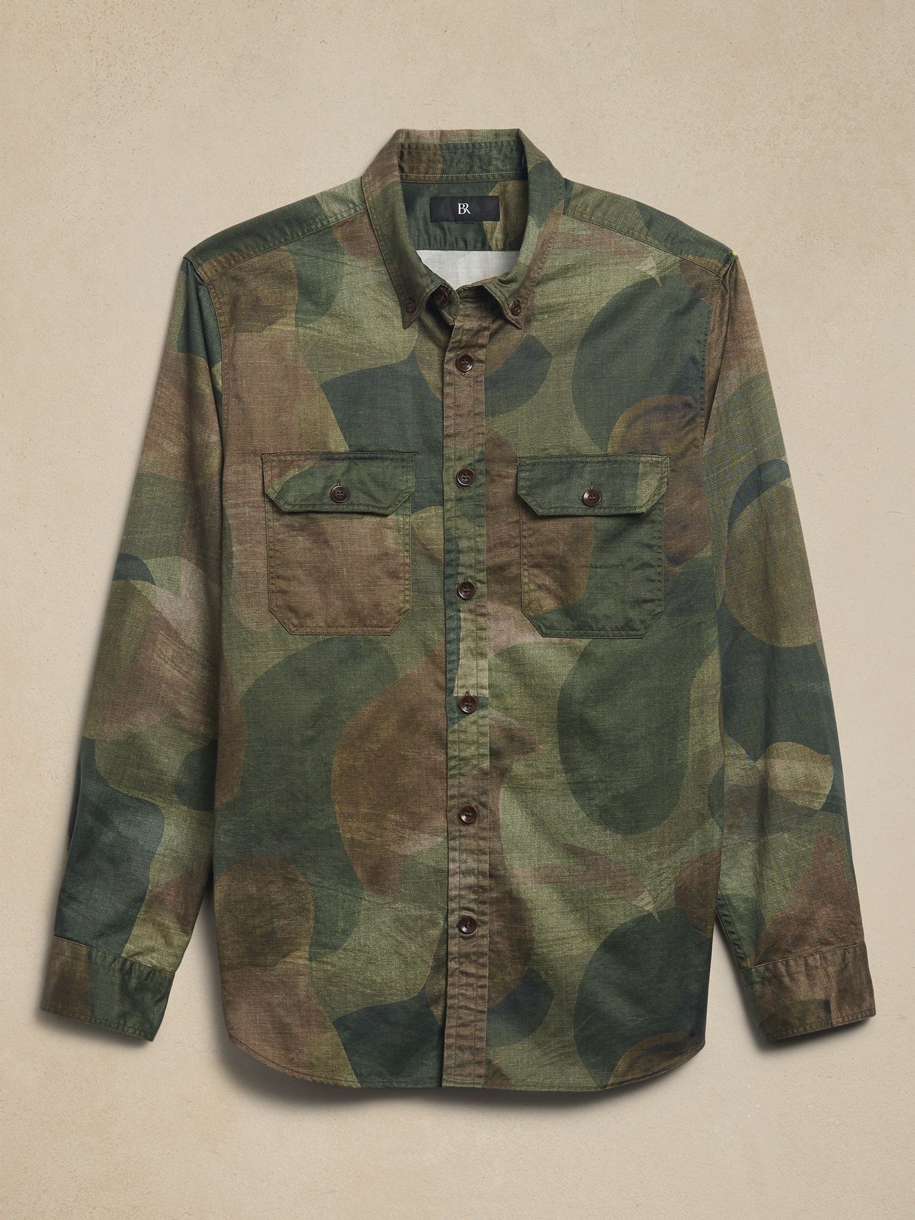 Banana Republic Khaki Green Expedition Cotton-Linen Shirt - Image 4 of 4